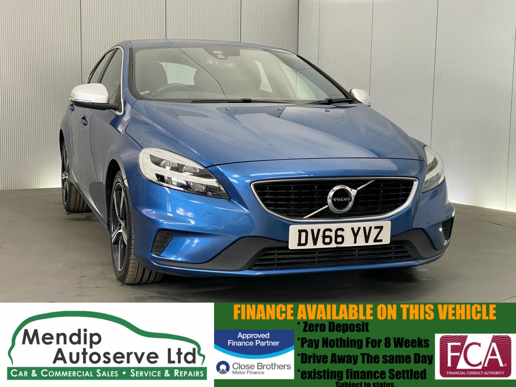 Volvo V40 2.0 T2 R-Design Hatchback 5dr Petrol Manual Euro 6 (s/s) (122 ps)