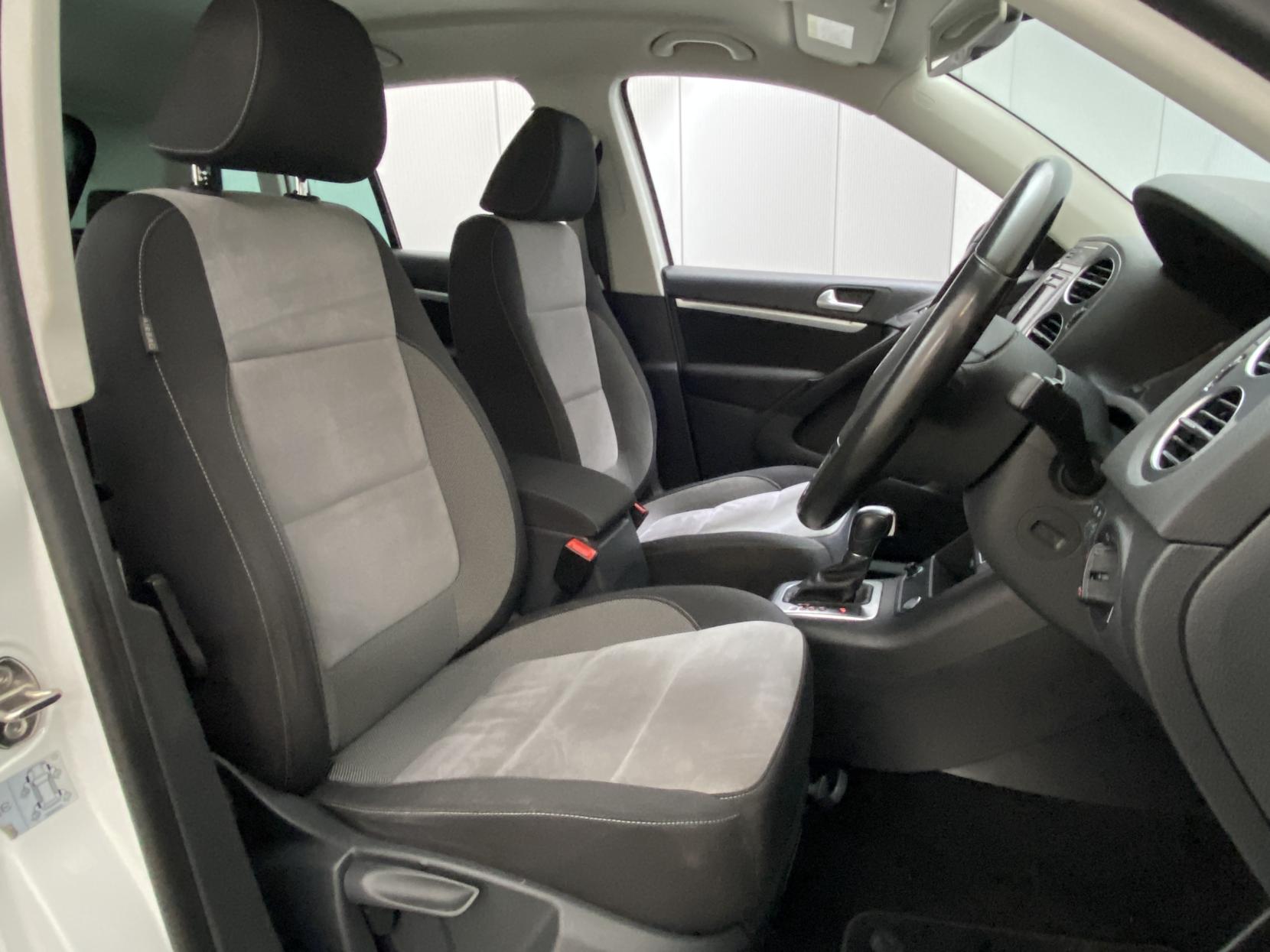 Volkswagen Tiguan 2.0 TDI BlueMotion Tech Match Edition SUV 5dr Diesel DSG 4WD Euro 6 (s/s) (150 ps)