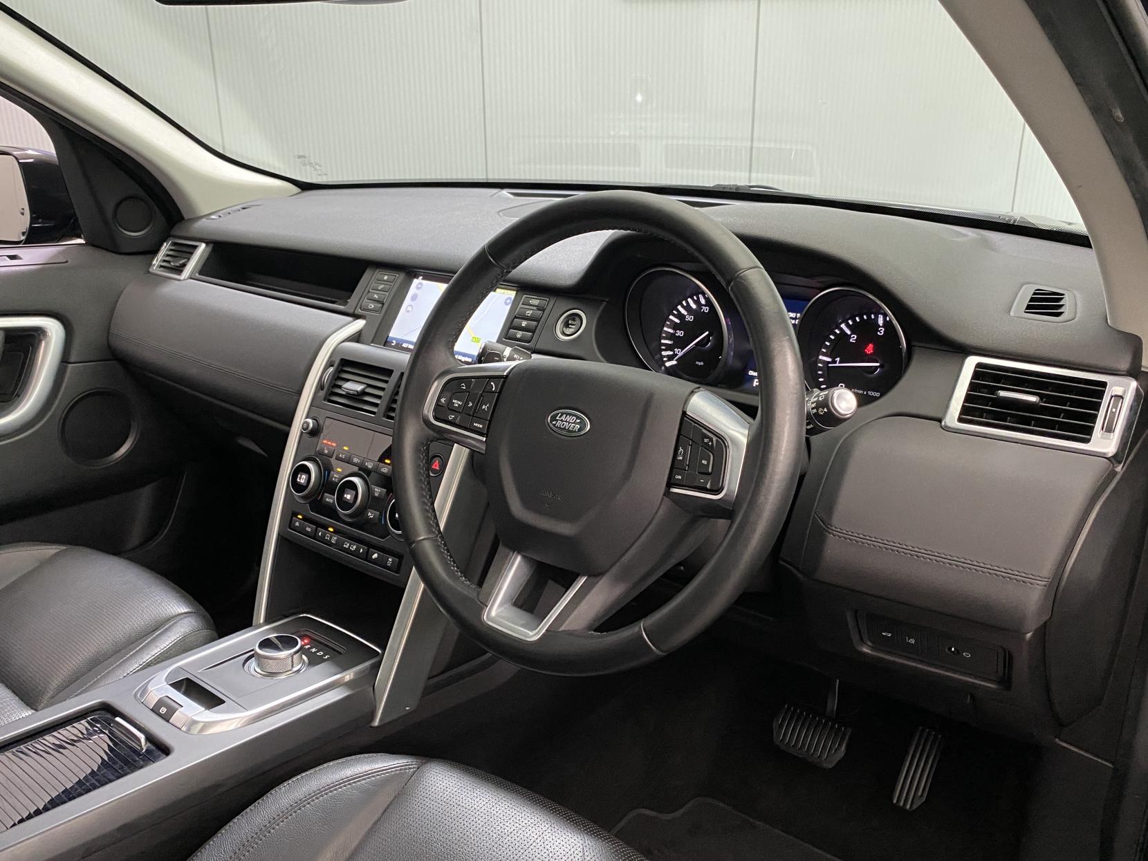 Land Rover Discovery Sport 2.0 TD4 HSE SUV 5dr Diesel Auto 4WD Euro 6 (s/s) (180 ps)