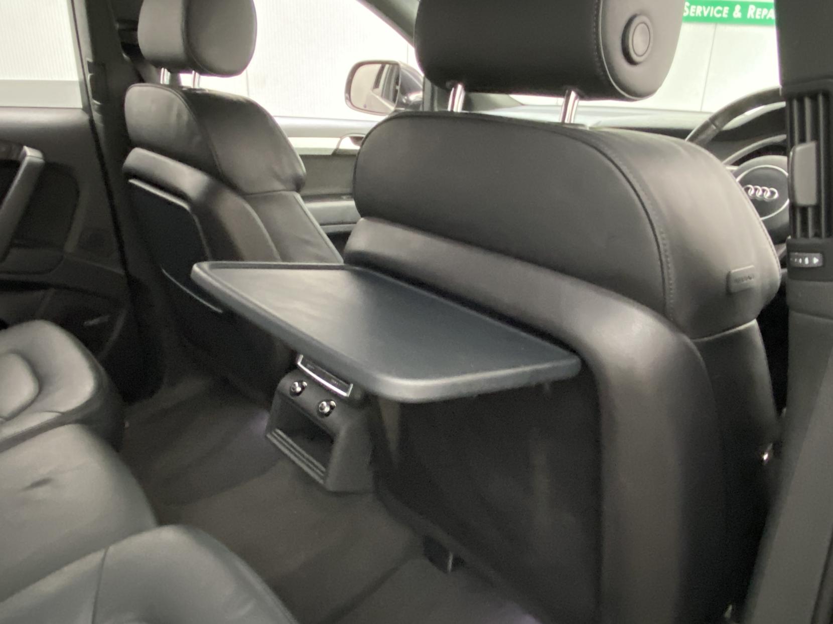 Audi Q7 3.0 TDI V6 S line Plus SUV 5dr Diesel Tiptronic quattro Euro 5 (s/s) (245 ps)
