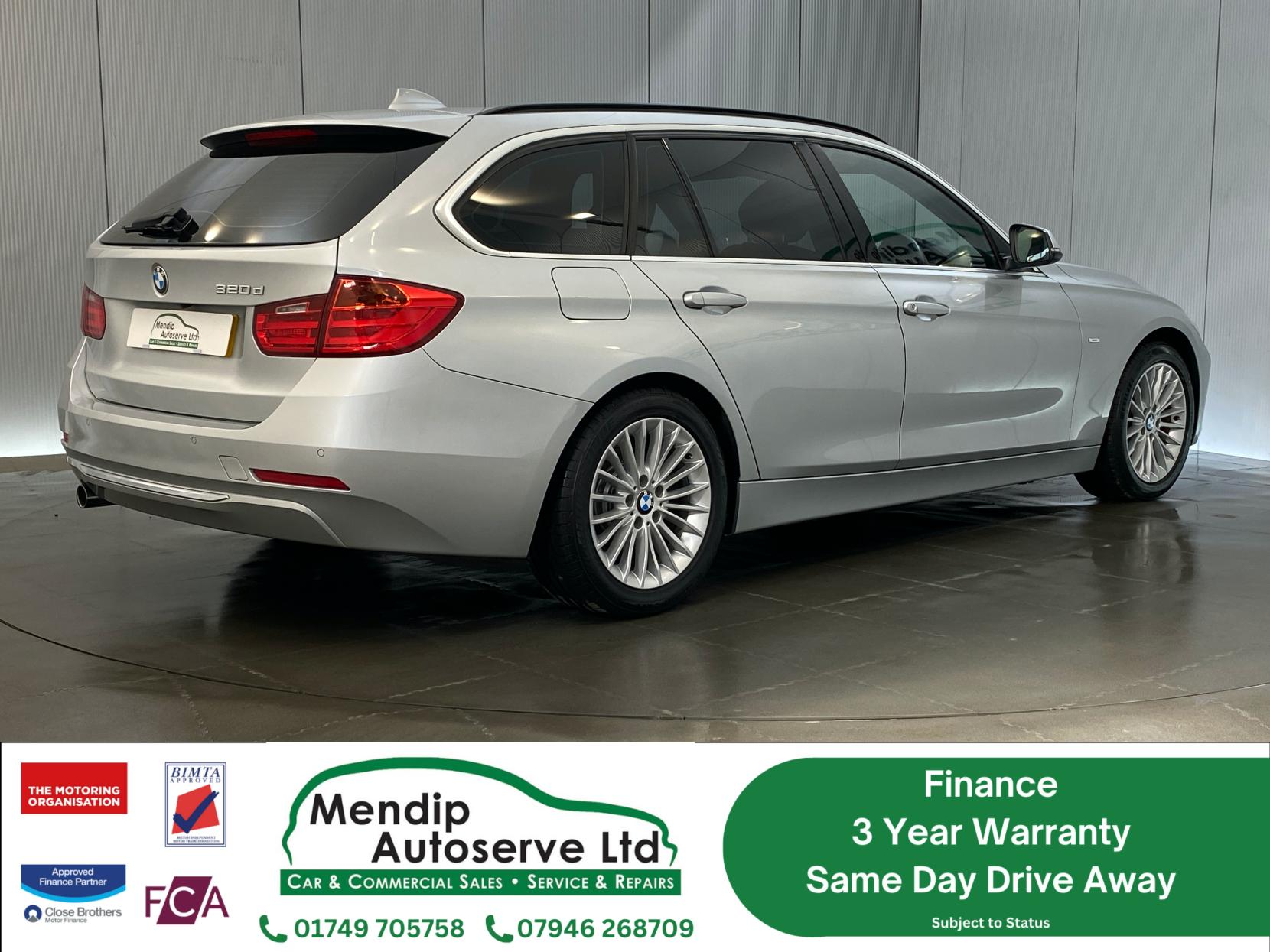 BMW 3 Series 2.0 320d Luxury Touring 5dr Diesel Auto Euro 5 (s/s) (184 ps)