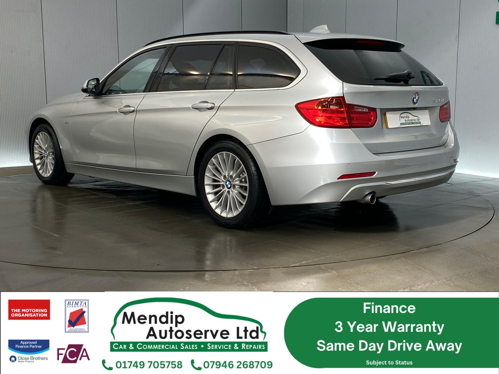 BMW 3 Series 2.0 320d Luxury Touring 5dr Diesel Auto Euro 5 (s/s) (184 ps)