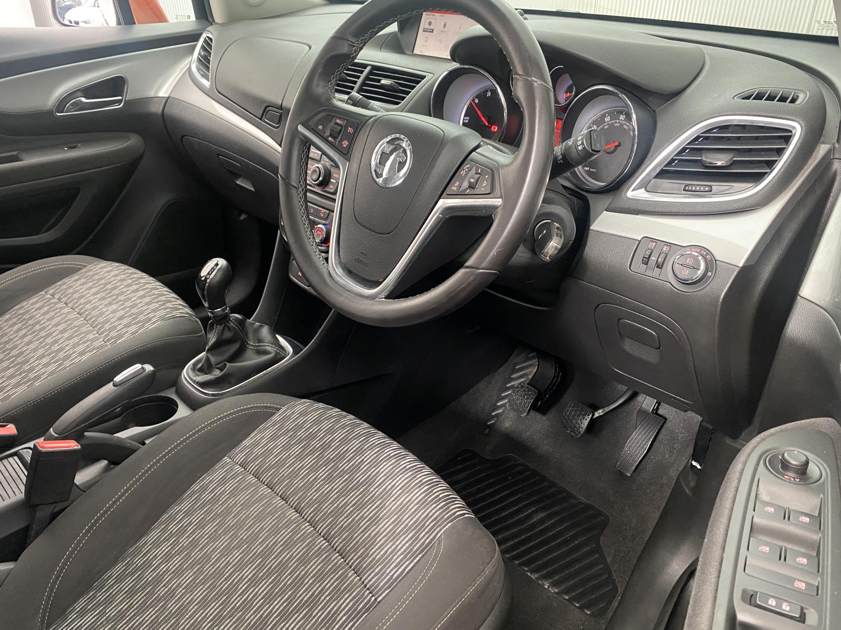 Vauxhall Mokka 1.6 CDTi Tech Line SUV 5dr Diesel Manual 2WD Euro 6 (s/s) (136 ps)
