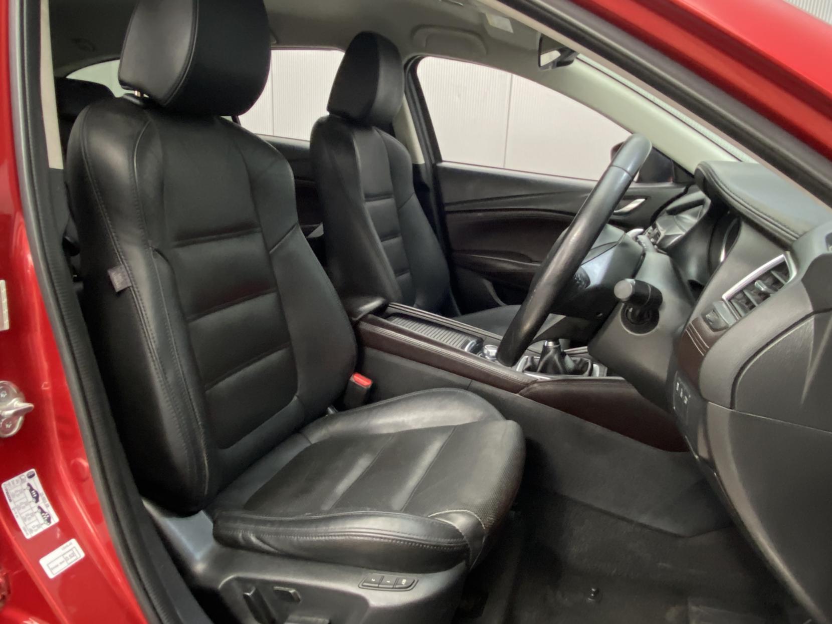 Mazda Mazda6 2.2 SKYACTIV-D Sport Nav Tourer 5dr Diesel Manual Euro 6 (s/s) (175 ps)