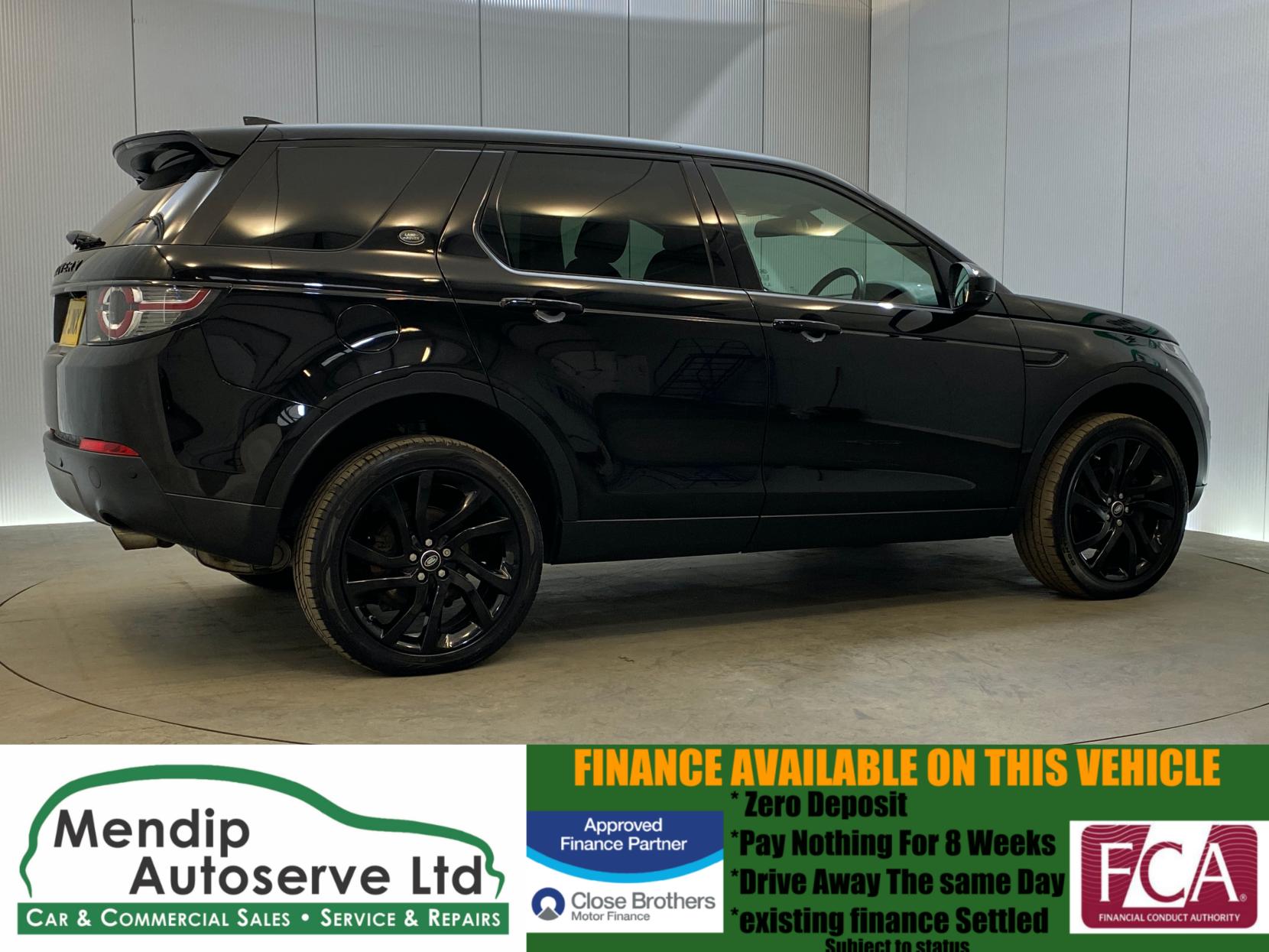 Land Rover Discovery Sport 2.0 TD4 HSE Black SUV 5dr Diesel Auto 4WD Euro 6 (s/s) (180 ps)