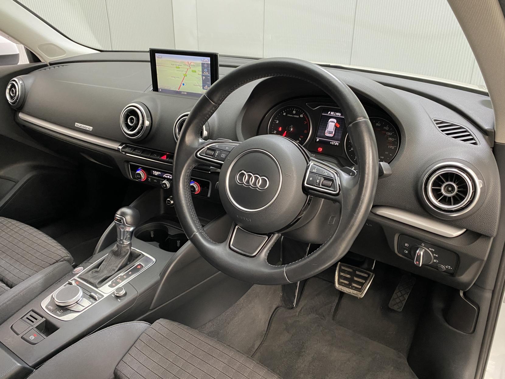 Audi A3 1.8 TFSI S line Sportback 5dr Petrol S Tronic quattro Euro 6 (s/s) (Nav) (180 ps)