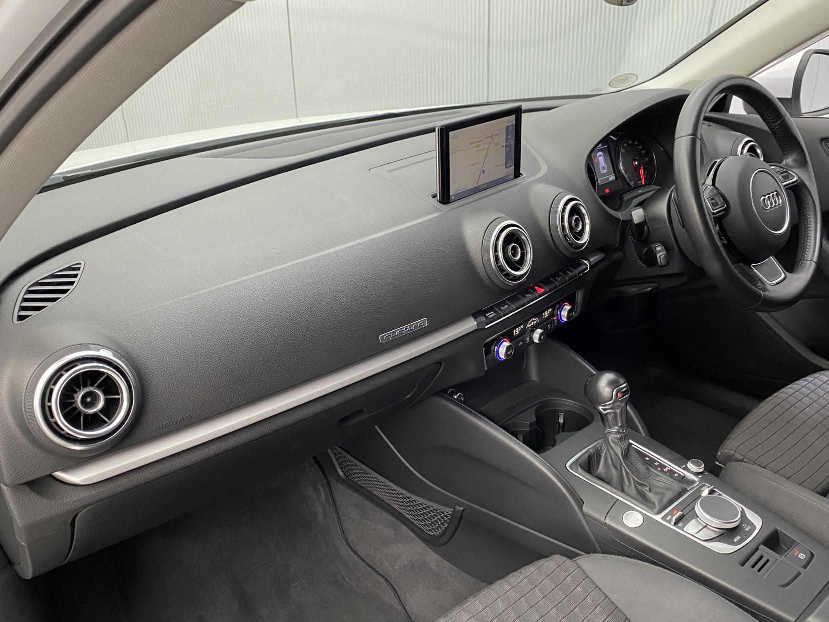 Audi A3 1.8 TFSI S line Sportback 5dr Petrol S Tronic quattro Euro 6 (s/s) (Nav) (180 ps)
