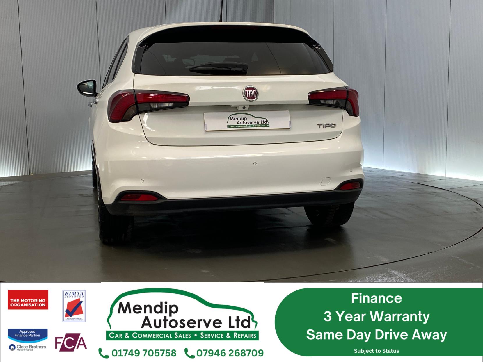 Fiat Tipo 1.4 MPI Lounge Hatchback 5dr Petrol Manual Euro 6 (95 ps)