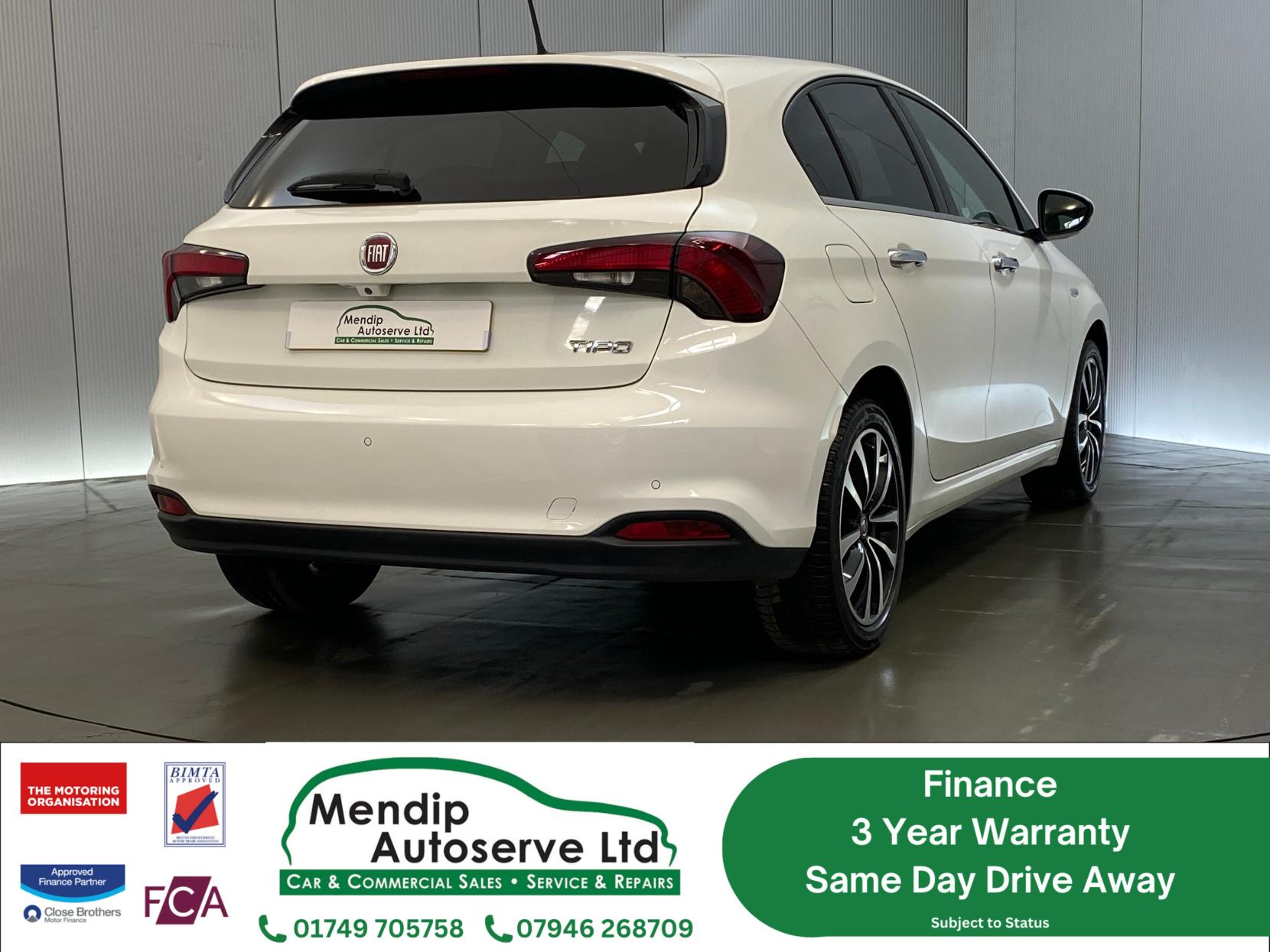 Fiat Tipo 1.4 MPI Lounge Hatchback 5dr Petrol Manual Euro 6 (95 ps)