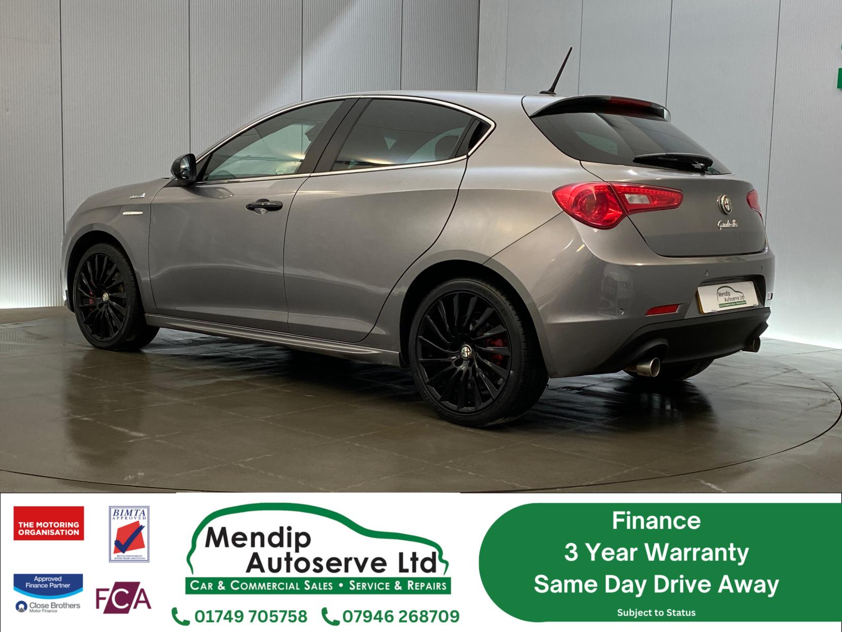 Alfa Romeo Giulietta 2.0 JTDM-2 QV Line Hatchback 5dr Diesel TCT Euro 6 (s/s) (175 bhp)