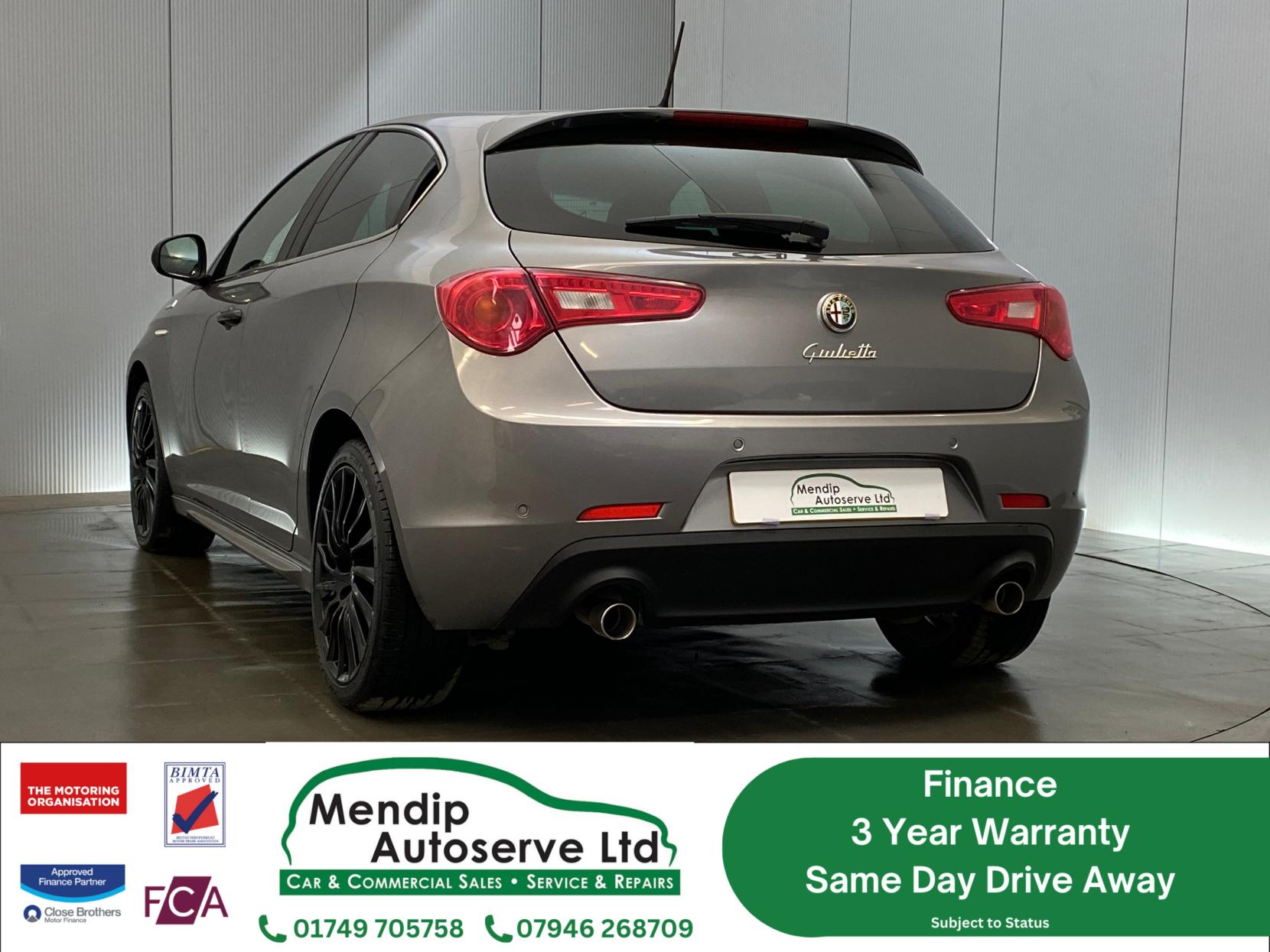 Alfa Romeo Giulietta 2.0 JTDM-2 QV Line Hatchback 5dr Diesel TCT Euro 6 (s/s) (175 bhp)