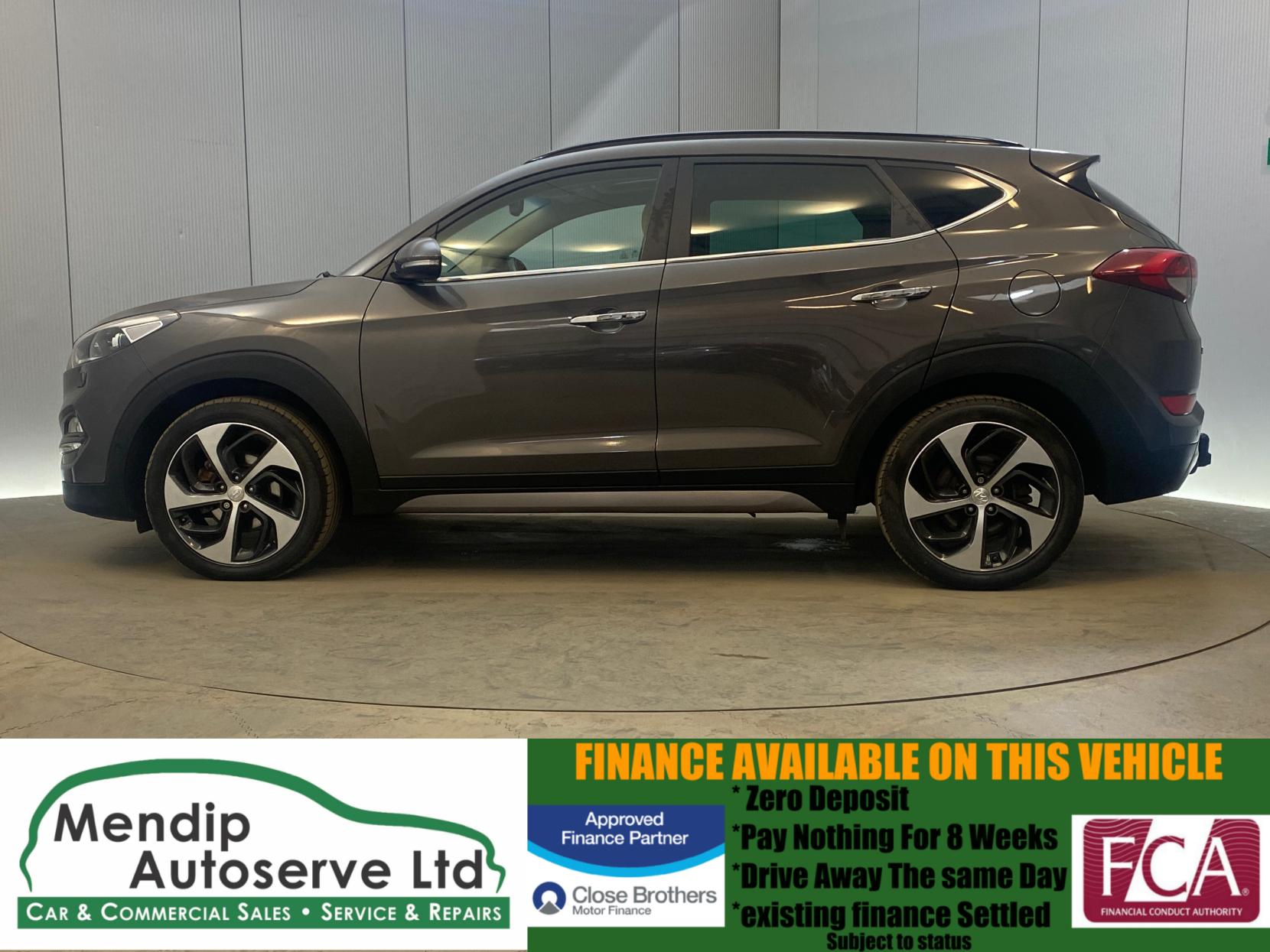 Hyundai TUCSON 2.0 CRDi Premium SE SUV 5dr Diesel Auto 4WD Euro 6 (136 ps)