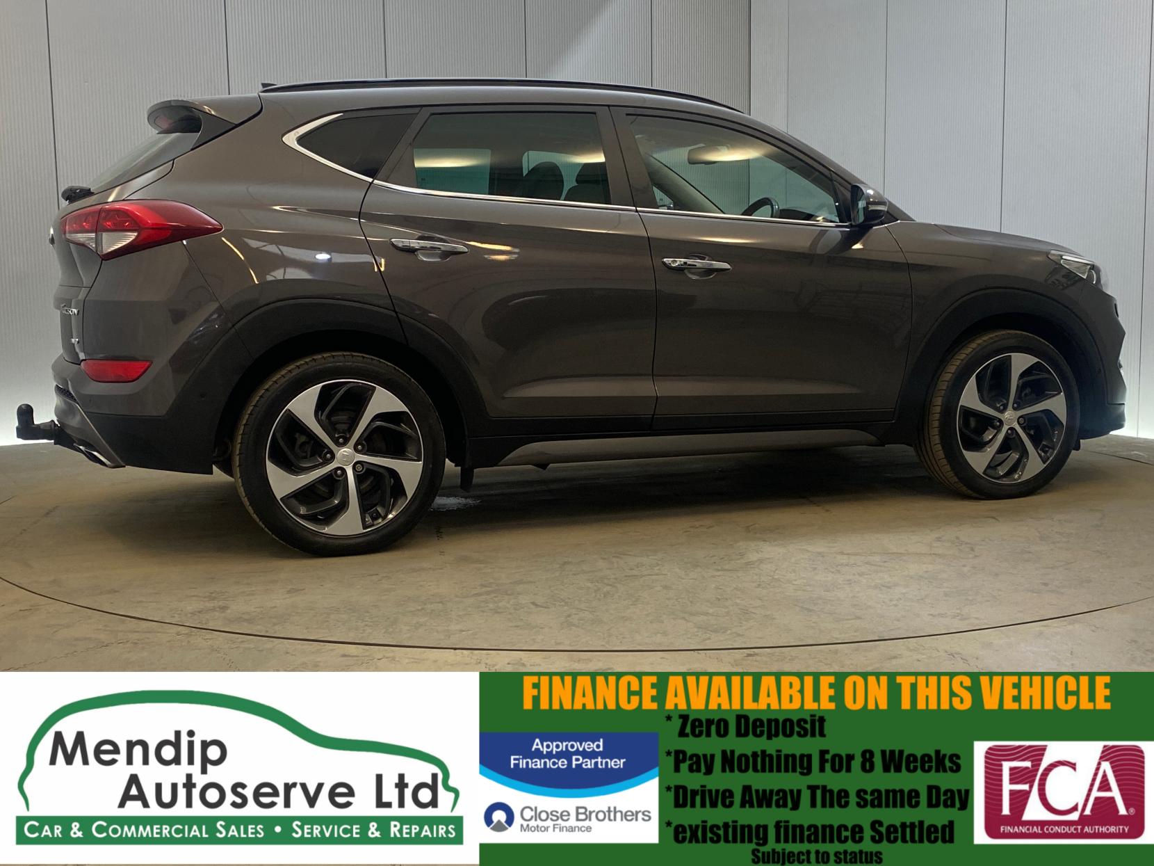 Hyundai TUCSON 2.0 CRDi Premium SE SUV 5dr Diesel Auto 4WD Euro 6 (136 ps)