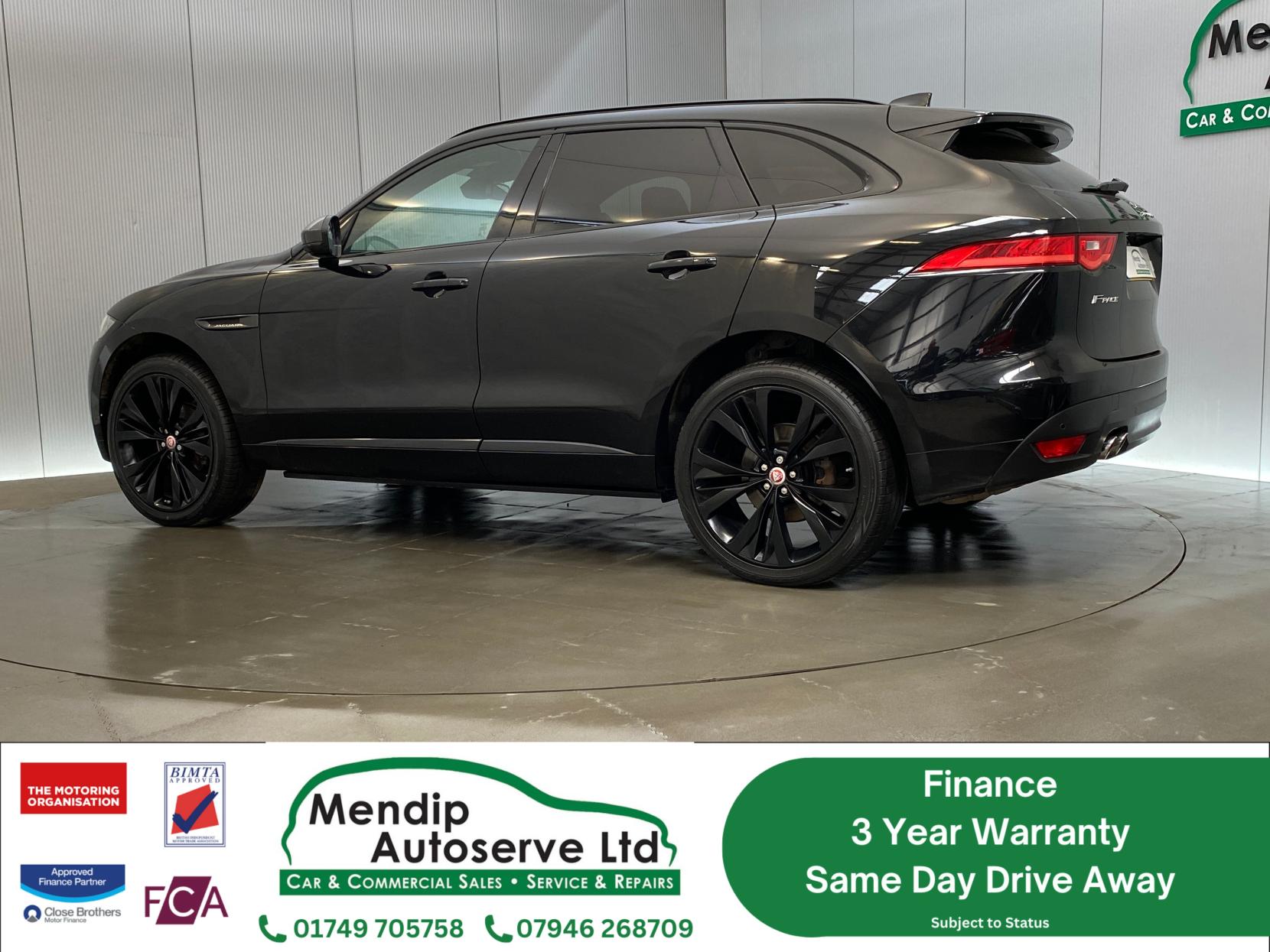 Jaguar F-PACE 2.0 D180 R-Sport SUV 5dr Diesel Auto AWD Euro 6 (s/s) (180 ps)