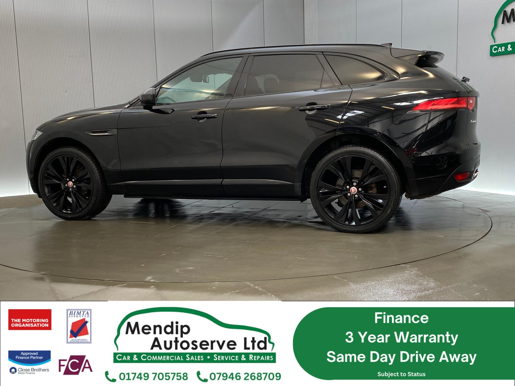 Jaguar F-PACE 2.0 D180 R-Sport SUV 5dr Diesel Auto AWD Euro 6 (s/s) (180 ps)
