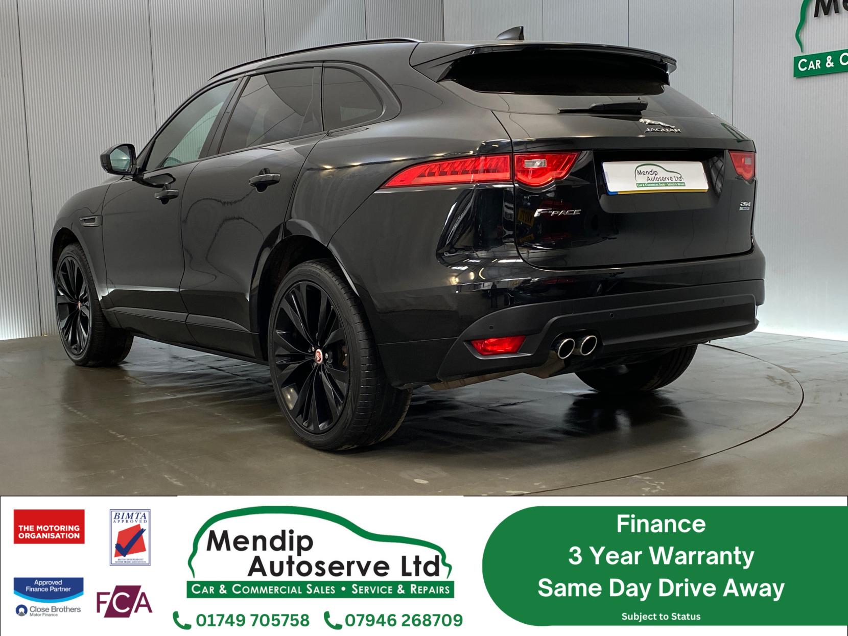 Jaguar F-PACE 2.0 D180 R-Sport SUV 5dr Diesel Auto AWD Euro 6 (s/s) (180 ps)