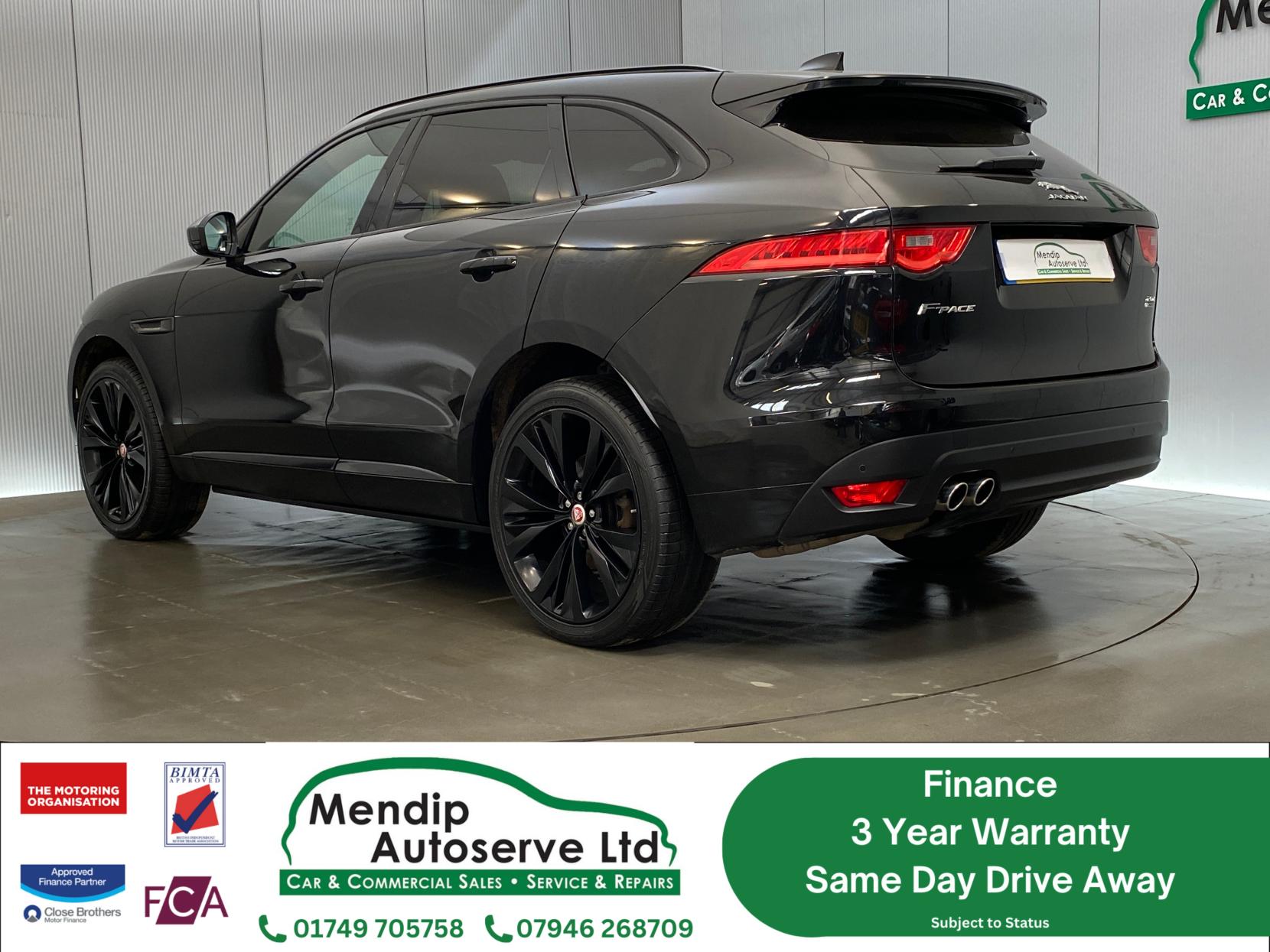 Jaguar F-PACE 2.0 D180 R-Sport SUV 5dr Diesel Auto AWD Euro 6 (s/s) (180 ps)