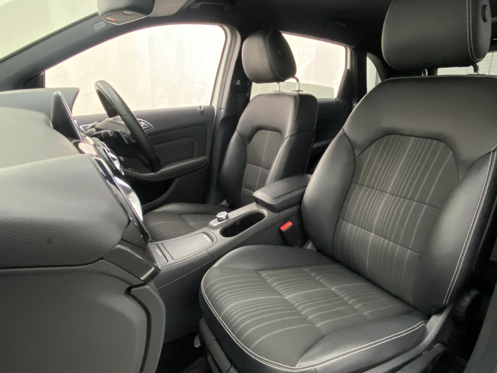 Mercedes-Benz B Class 1.6 B180 BlueEfficiency Sport MPV 5dr Petrol 7G-DCT Euro 5 (s/s) (122 ps)