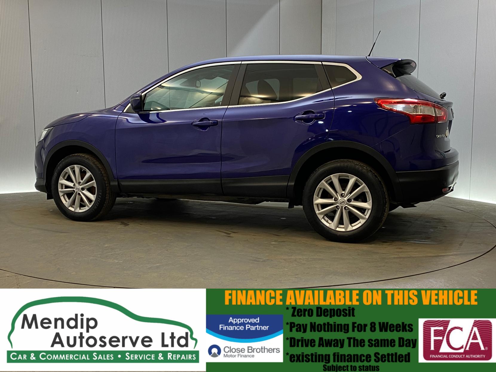 Nissan Qashqai 1.5 dCi Acenta Premium SUV 5dr Diesel Manual 2WD Euro 5 (s/s) (110 ps)