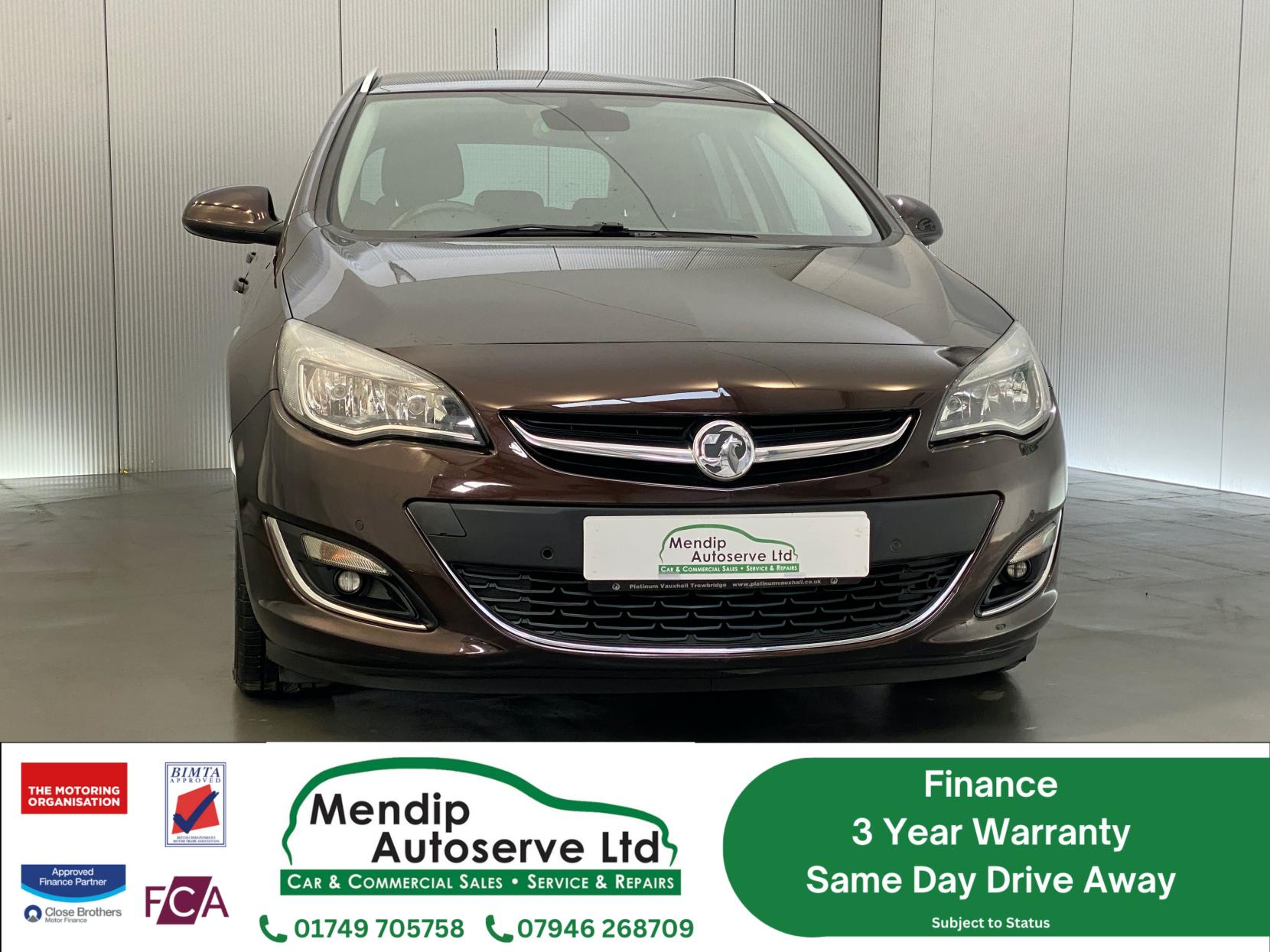 Vauxhall Astra 1.6 16V Elite Sports Tourer 5dr Petrol Auto Euro 5 (115 ps)