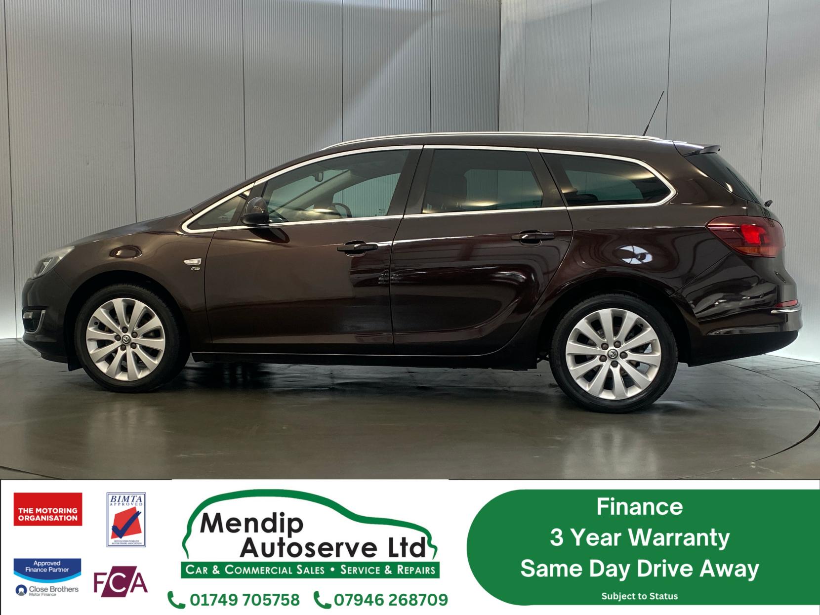 Vauxhall Astra 1.6 16V Elite Sports Tourer 5dr Petrol Auto Euro 5 (115 ps)