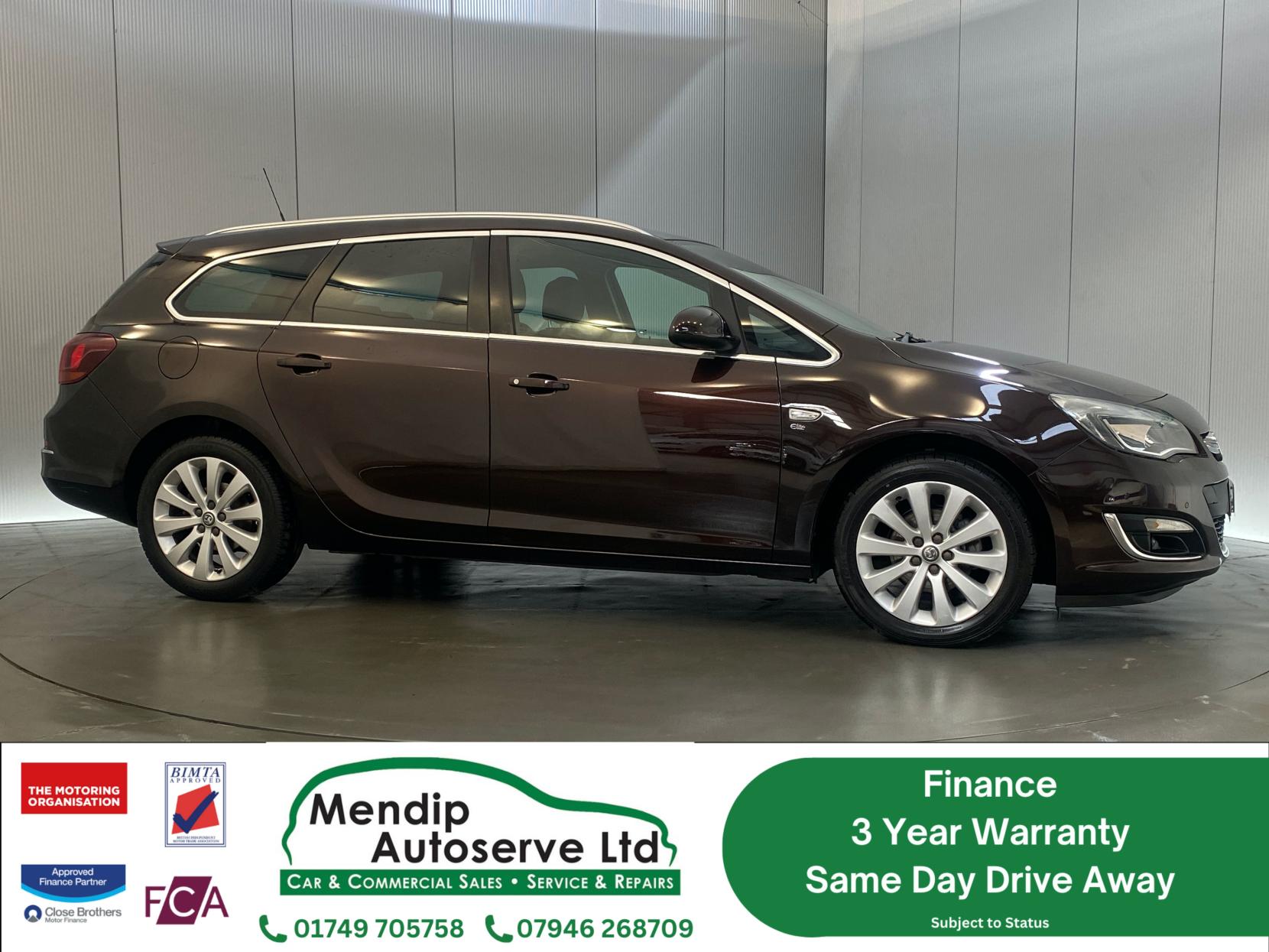 Vauxhall Astra 1.6 16V Elite Sports Tourer 5dr Petrol Auto Euro 5 (115 ps)