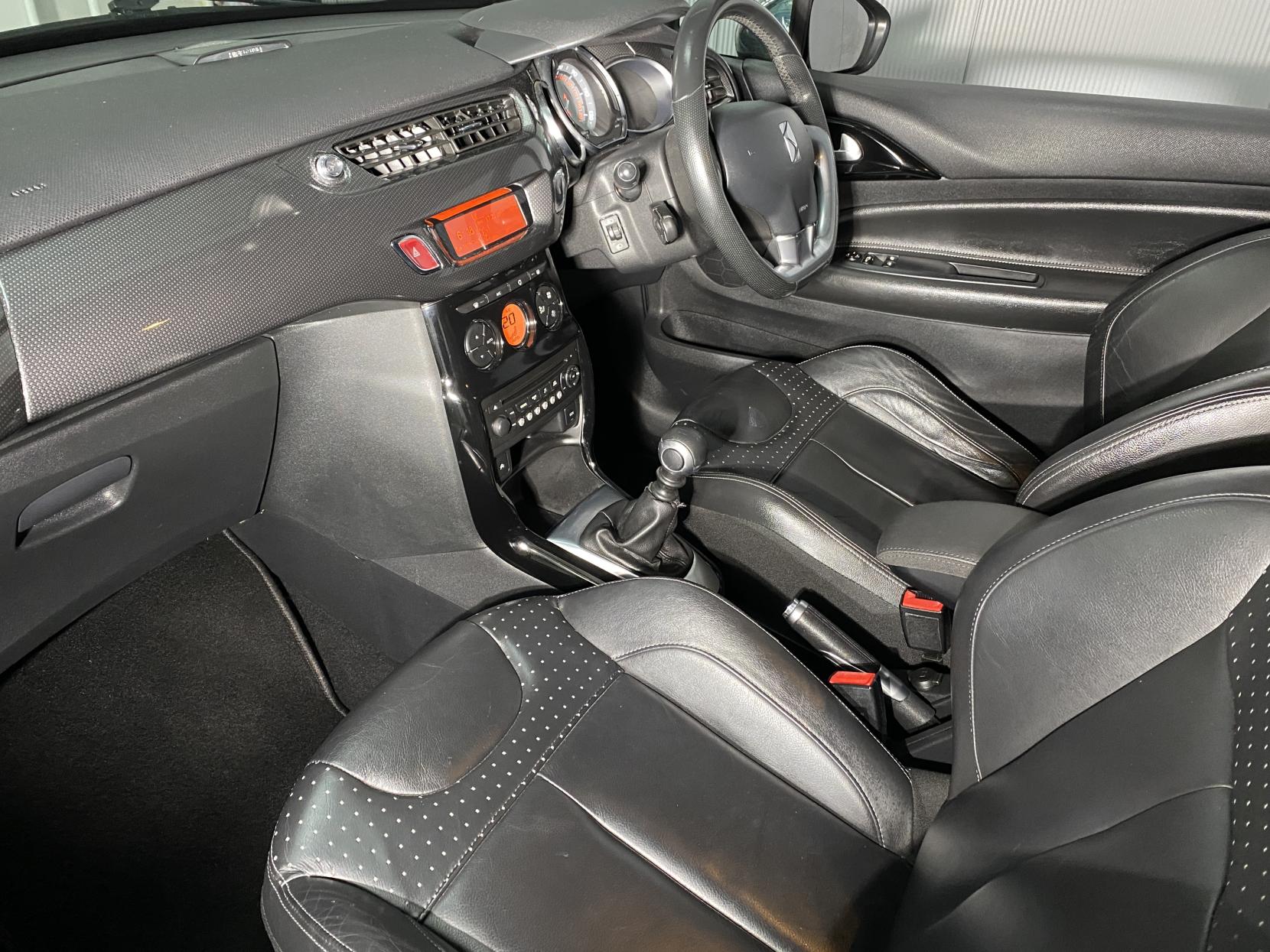 Citroen DS3 1.6 THP DSport Plus Hatchback 3dr Petrol Manual Euro 5 (155 ps)