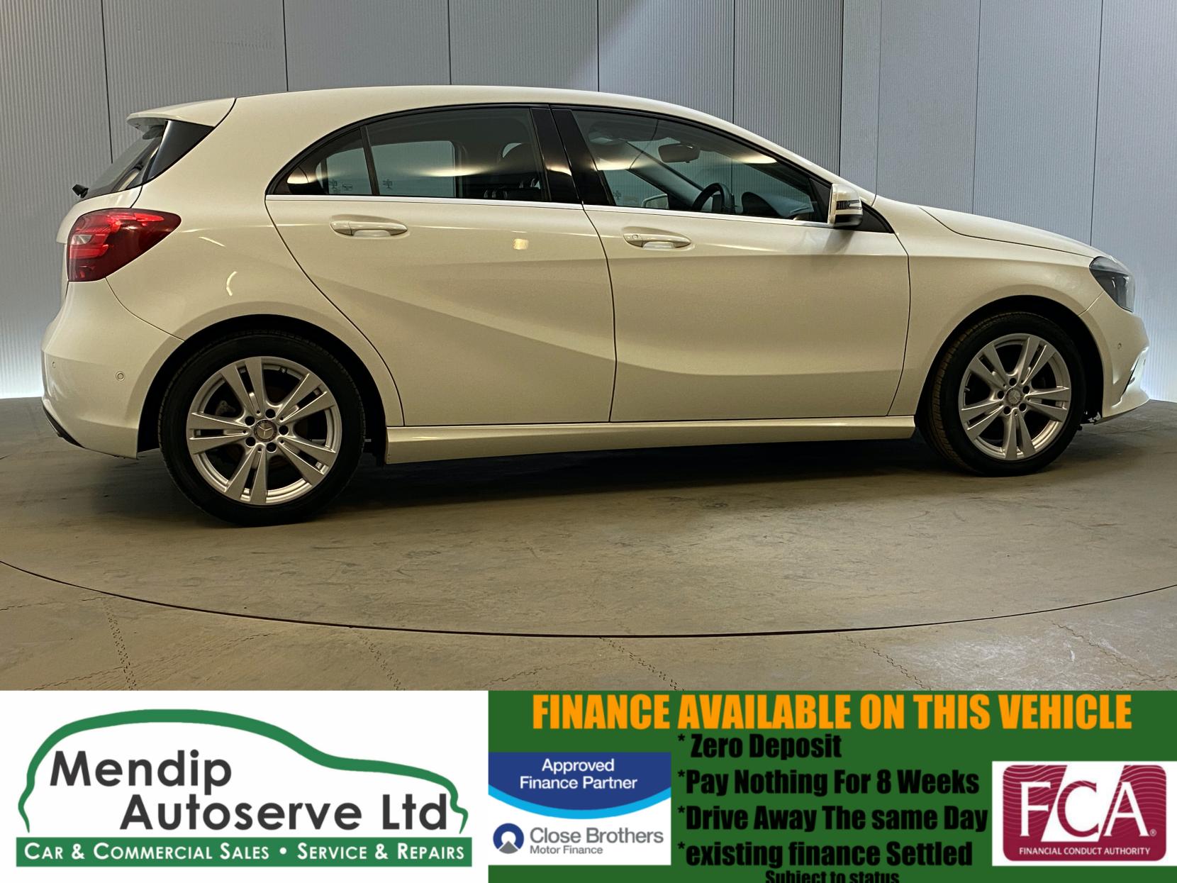 Mercedes-Benz A Class 1.5 A180d Sport (Executive) Hatchback 5dr Diesel Manual Euro 6 (s/s) (109 ps)