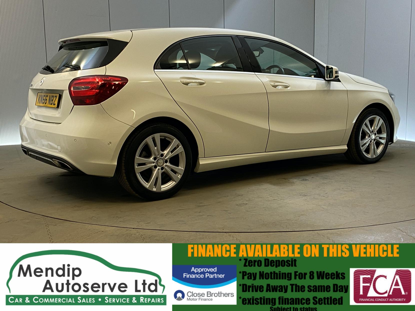 Mercedes-Benz A Class 1.5 A180d Sport (Executive) Hatchback 5dr Diesel Manual Euro 6 (s/s) (109 ps)