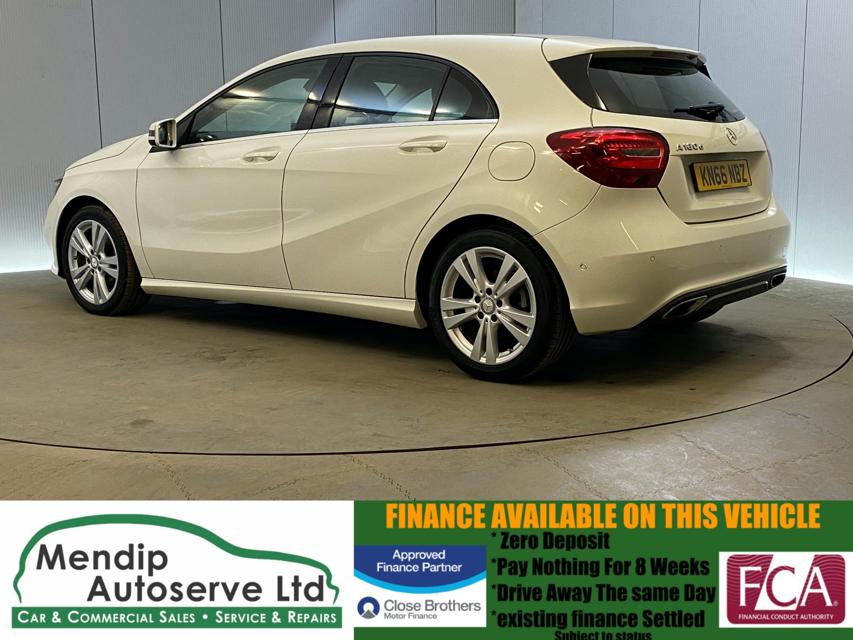 Mercedes-Benz A Class 1.5 A180d Sport (Executive) Hatchback 5dr Diesel Manual Euro 6 (s/s) (109 ps)