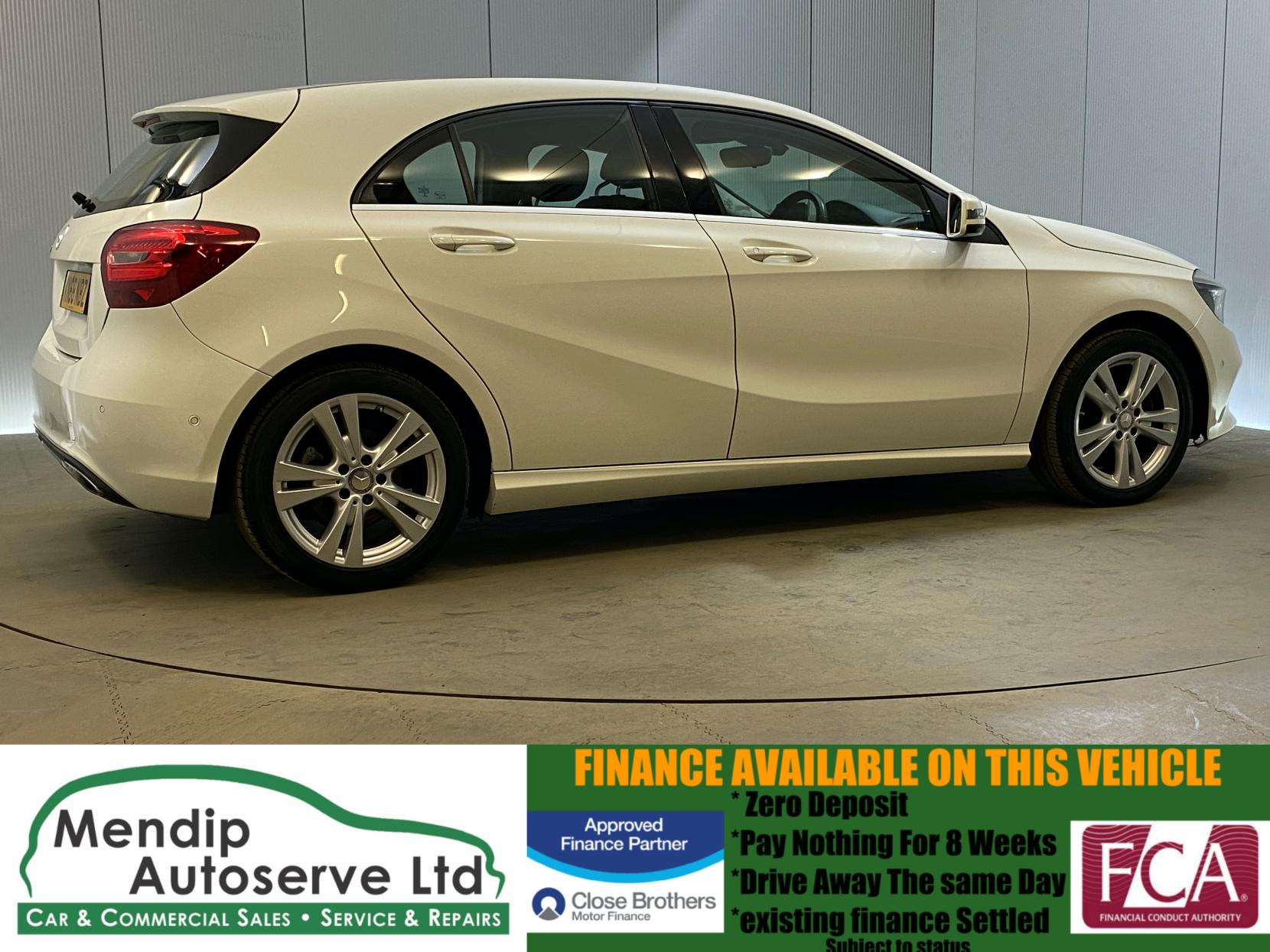 Mercedes-Benz A Class 1.5 A180d Sport (Executive) Hatchback 5dr Diesel Manual Euro 6 (s/s) (109 ps)