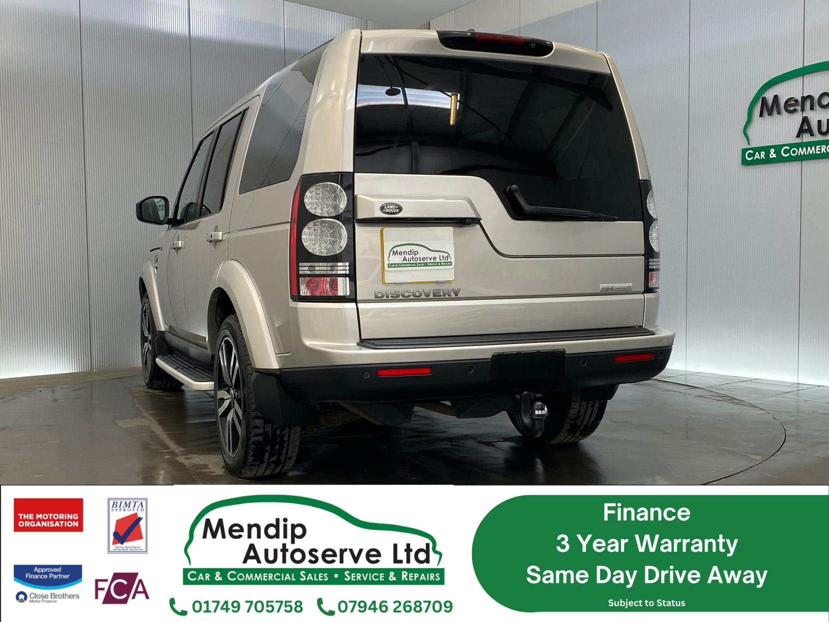 Land Rover Discovery 4 3.0 SD V6 HSE Luxury SUV 5dr Diesel Auto 4WD Euro 5 (s/s) (255 bhp)