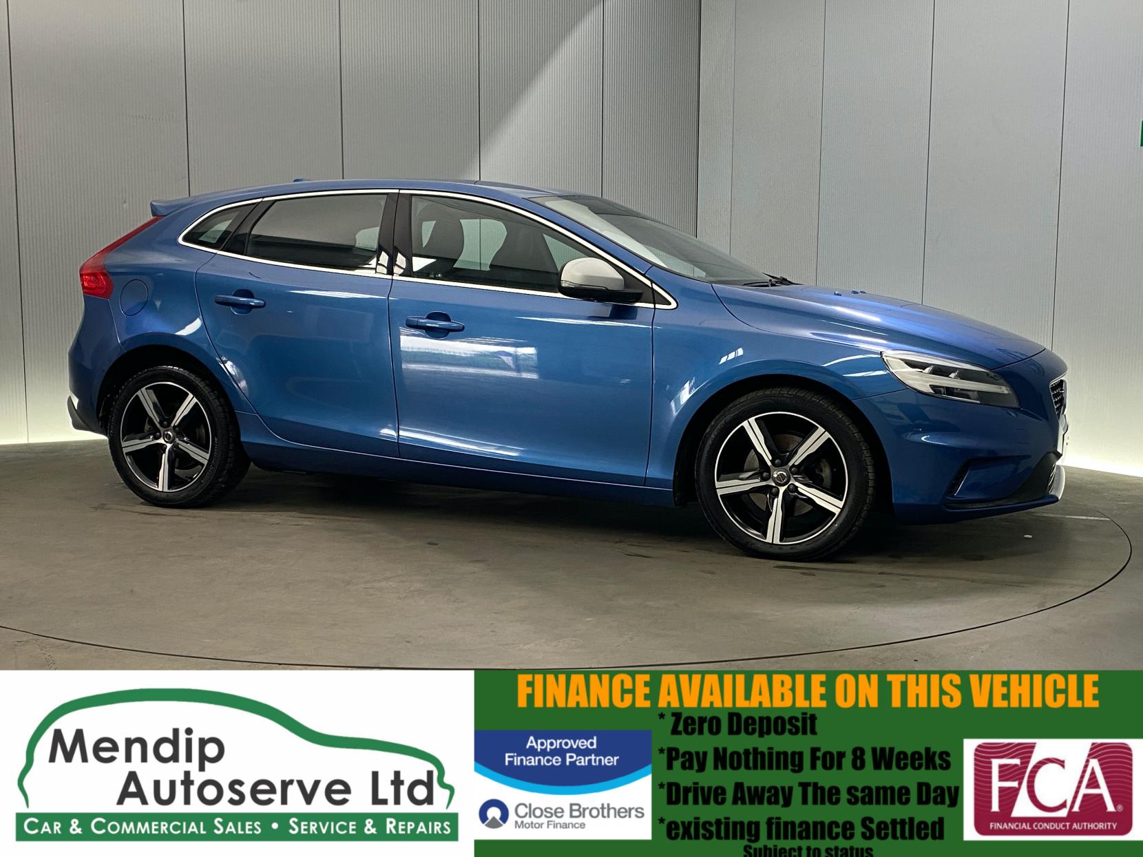 Volvo V40 2.0 T3 R-Design Hatchback 5dr Petrol Manual Euro 6 (s/s) (152 ps)