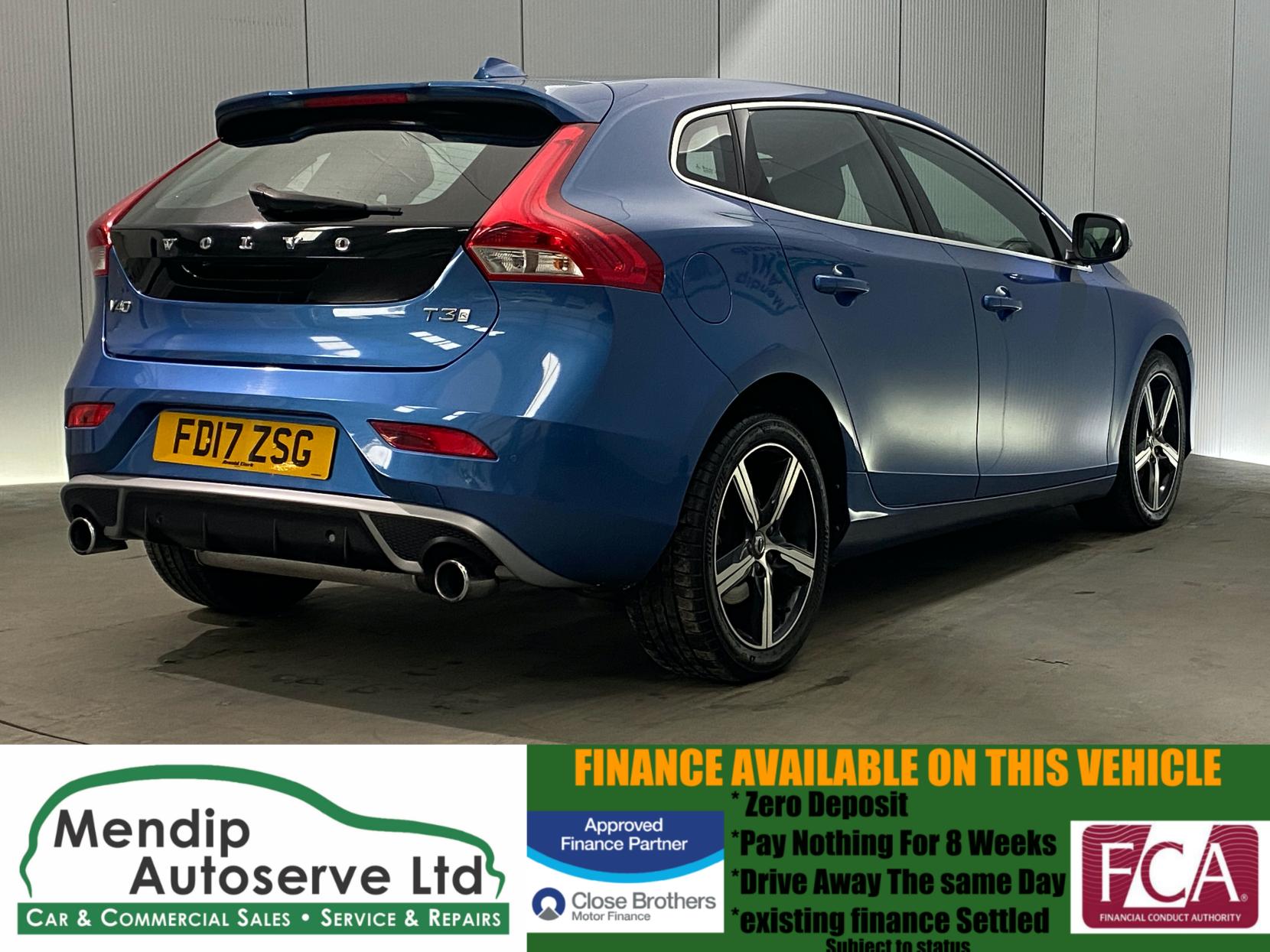 Volvo V40 2.0 T3 R-Design Hatchback 5dr Petrol Manual Euro 6 (s/s) (152 ps)