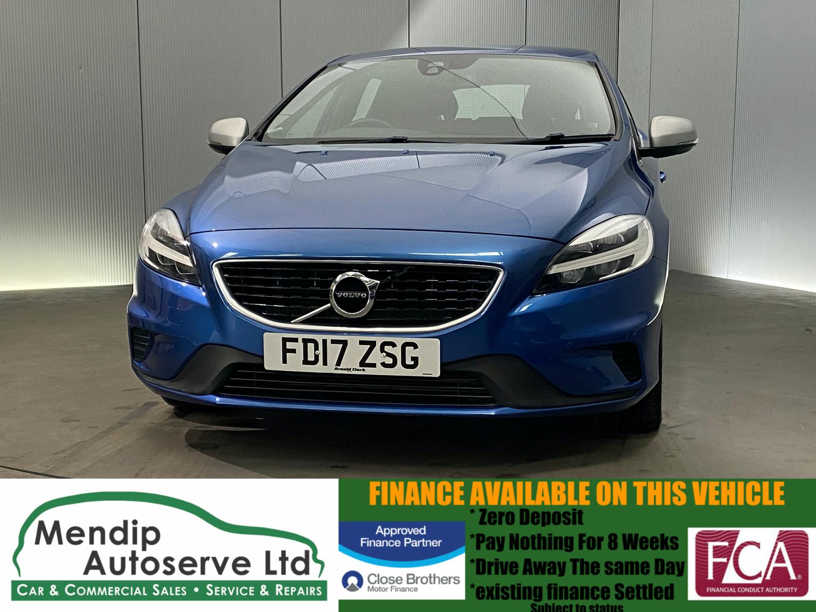 Volvo V40 2.0 T3 R-Design Hatchback 5dr Petrol Manual Euro 6 (s/s) (152 ps)