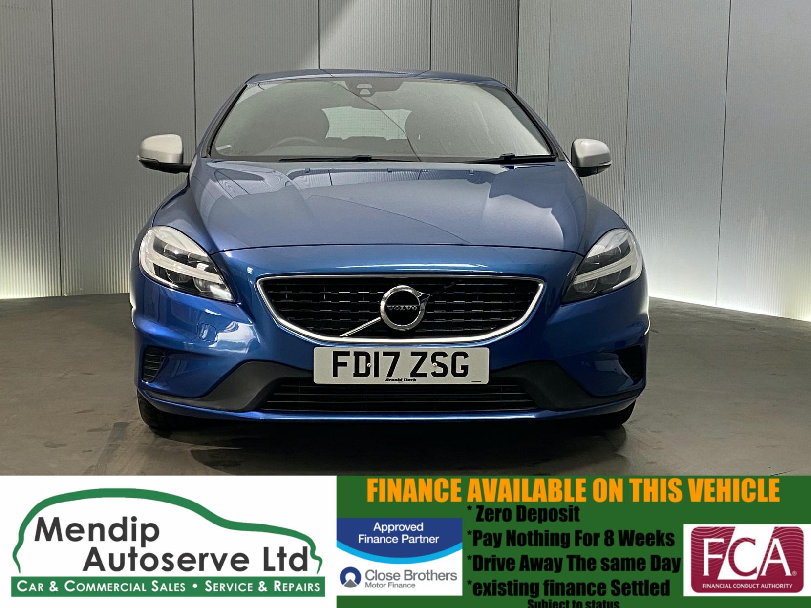 Volvo V40 2.0 T3 R-Design Hatchback 5dr Petrol Manual Euro 6 (s/s) (152 ps)