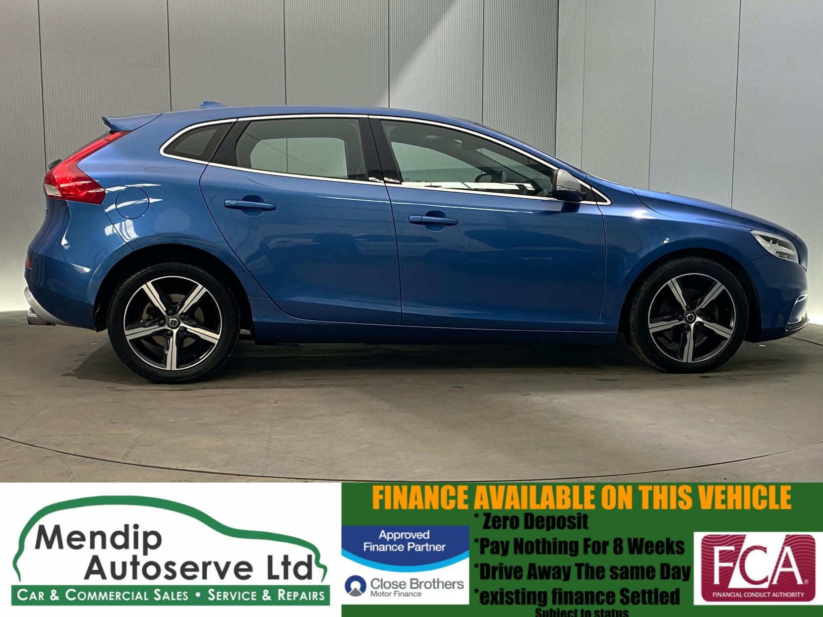 Volvo V40 2.0 T3 R-Design Hatchback 5dr Petrol Manual Euro 6 (s/s) (152 ps)