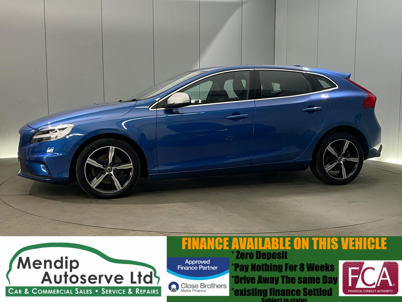 Volvo V40 2.0 T3 R-Design Hatchback 5dr Petrol Manual Euro 6 (s/s) (152 ps)