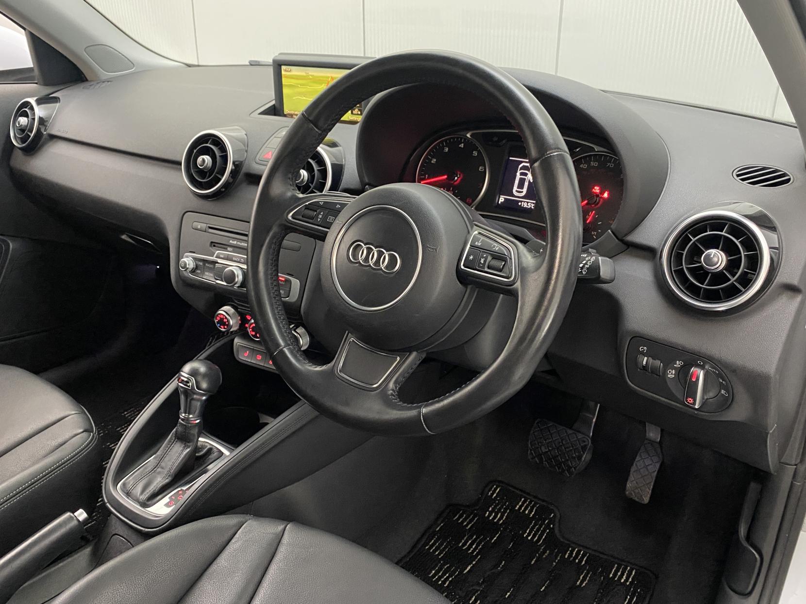 Audi A1 1.4 TFSI Sport Sportback 5dr Petrol S Tronic Euro 5 (s/s) (122 ps)