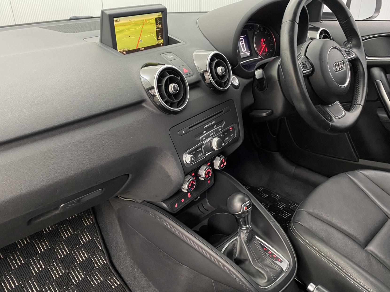 Audi A1 1.4 TFSI Sport Sportback 5dr Petrol S Tronic Euro 5 (s/s) (122 ps)