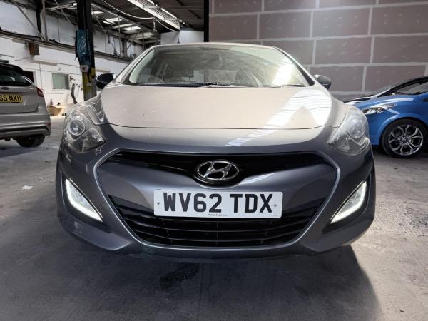 2012 HYUNDAI I30 1.4 CLASSIC HATCHBACK 5DR PETROL MANUAL EURO 5 100 PS 3,295 YEAR... photo