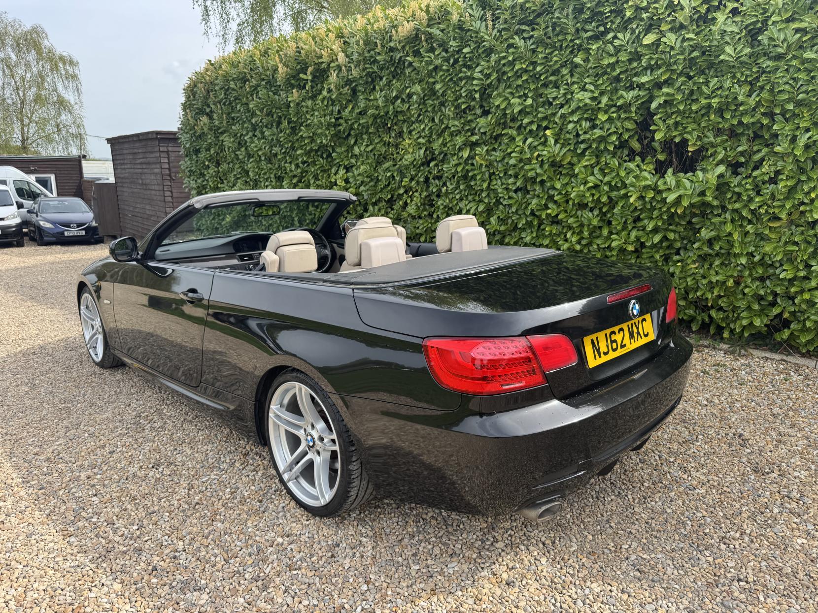 BMW 3 Series 2.0 320d Sport Plus Edition Convertible 2dr Diesel Steptronic Euro 5 (184 ps)