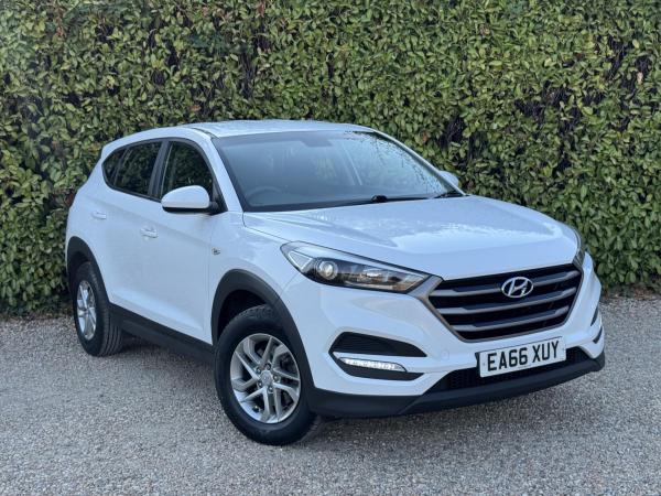 Hyundai TUCSON 1.6 GDi Blue Drive S SUV 5dr Petrol Manual Euro 6 (s/s) (132 ps)