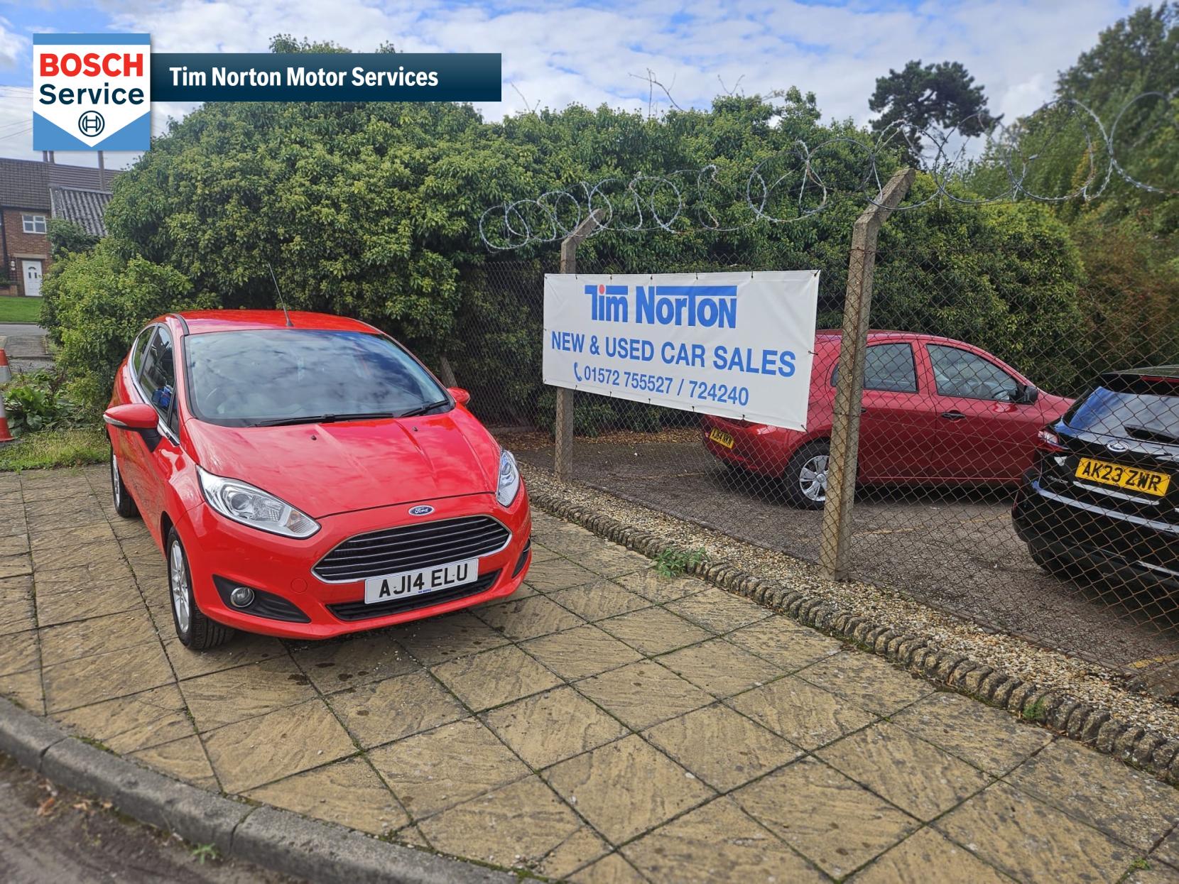 Ford Fiesta 1.0T EcoBoost Zetec Hatchback 3dr Petrol Powershift Euro 5 (100 ps)