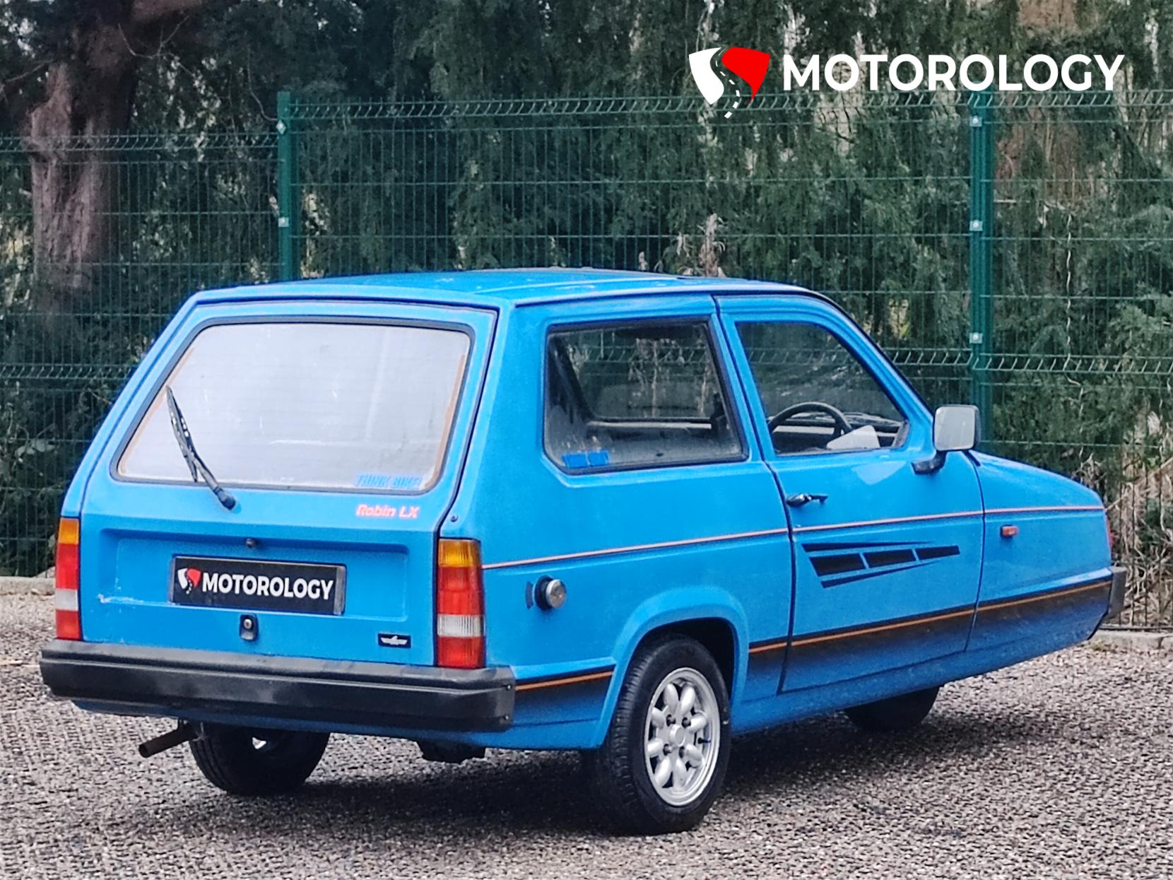 Reliant Robin 0.85 LX Hatchback 3dr Petrol Manual (39 bhp)