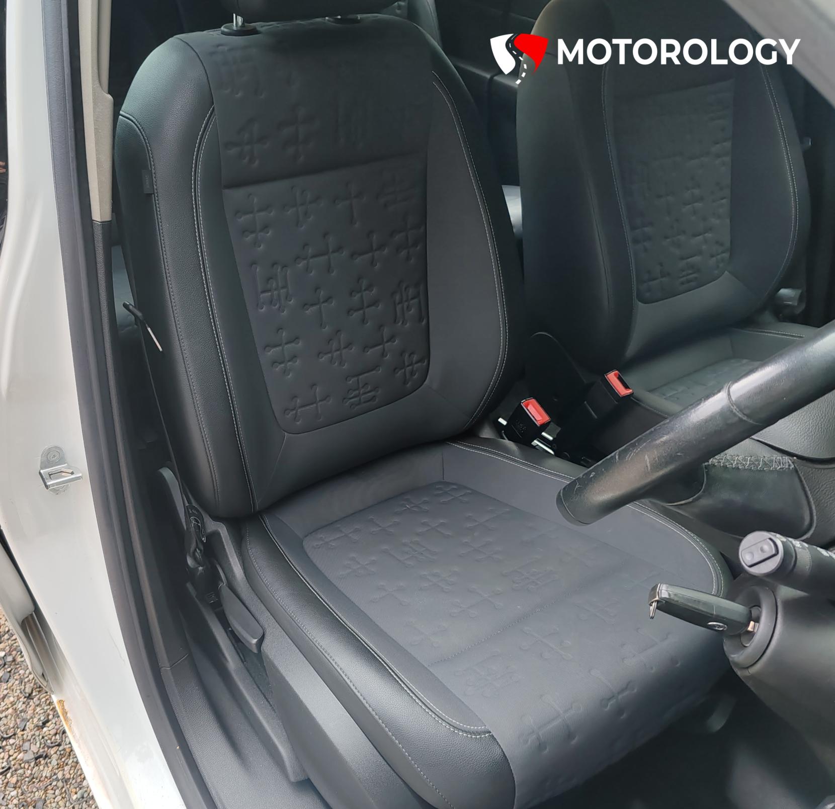 Vauxhall Meriva 1.4i Tech Line MPV 5dr Petrol Manual Euro 6 (100 ps)