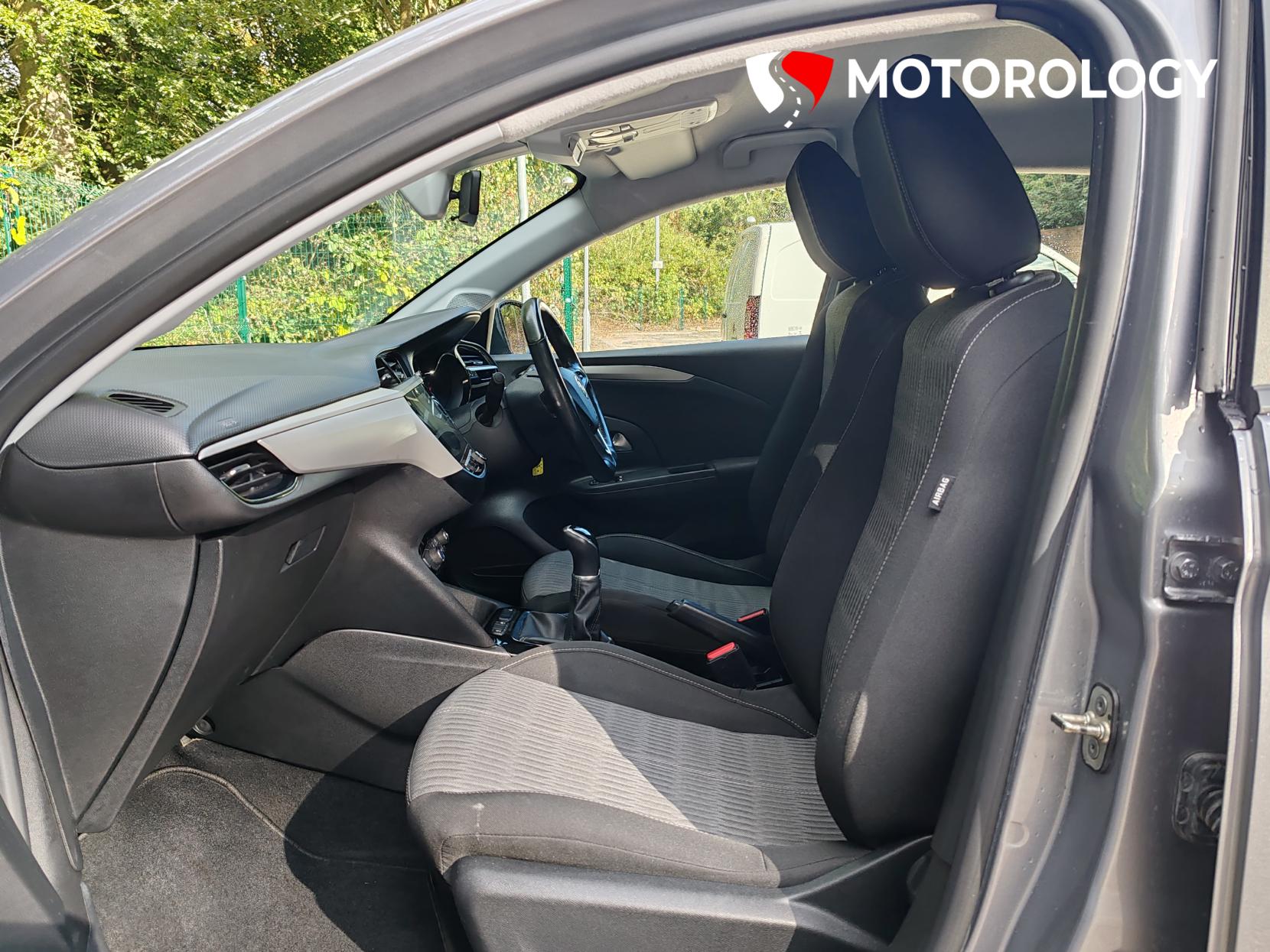 Vauxhall Corsa 1.2 SE Hatchback 5dr Petrol Manual Euro 6 (75 ps)