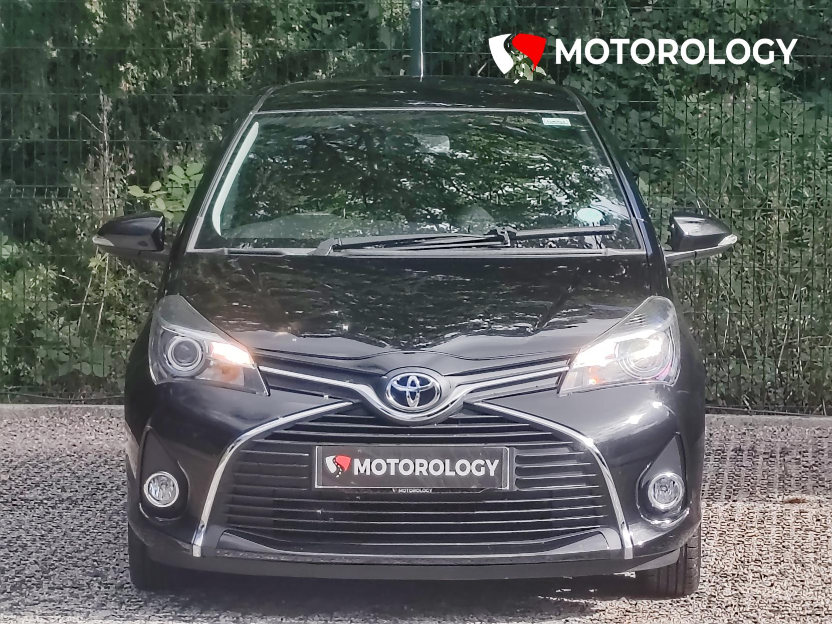 Toyota Yaris 1.33 Dual VVT-i Icon Hatchback 5dr Petrol Manual Euro 6 (99 ps)
