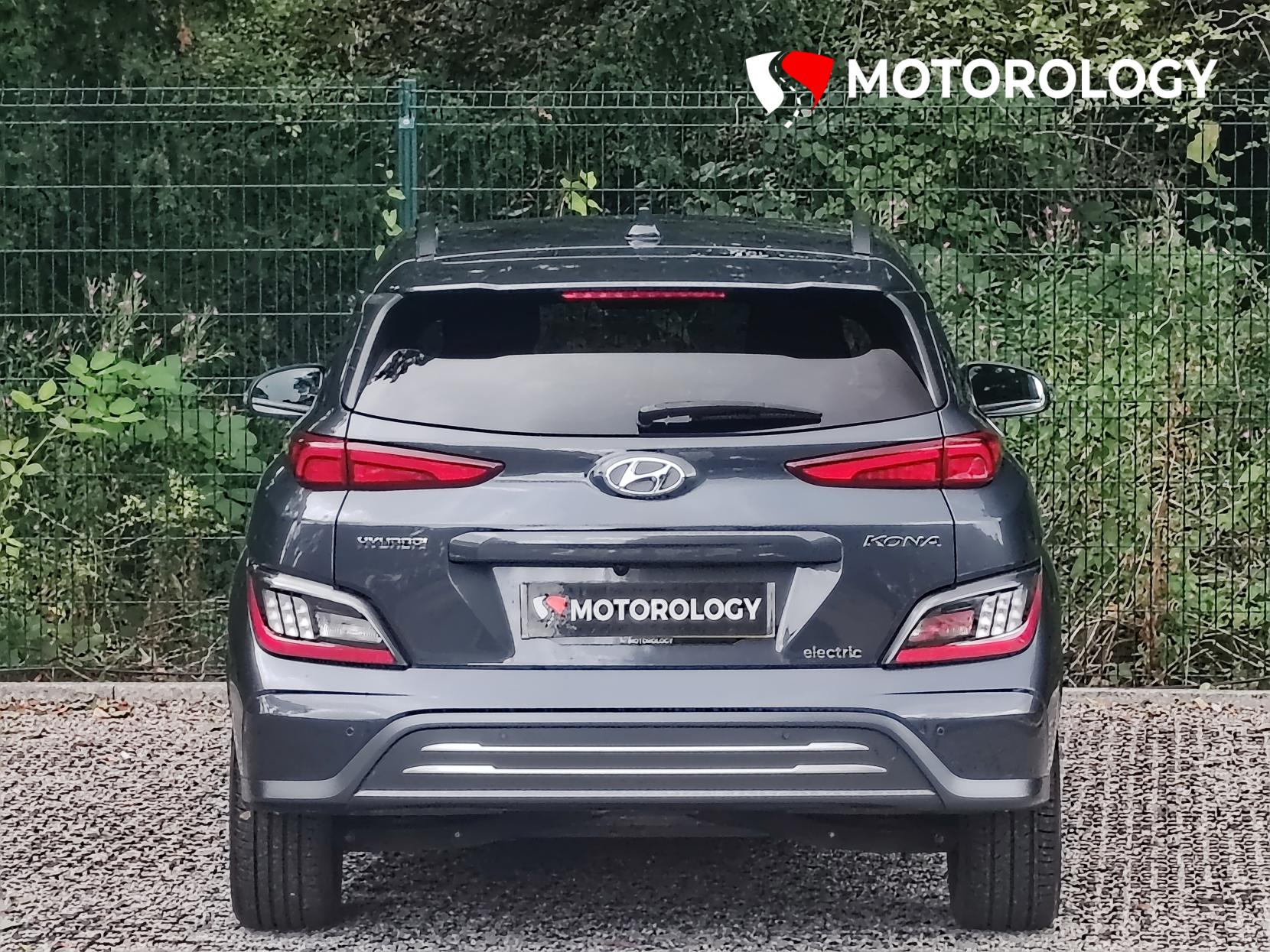 Hyundai KONA 64kWh Premium SUV 5dr Electric Auto (10.5kW Charger) (204 ps)