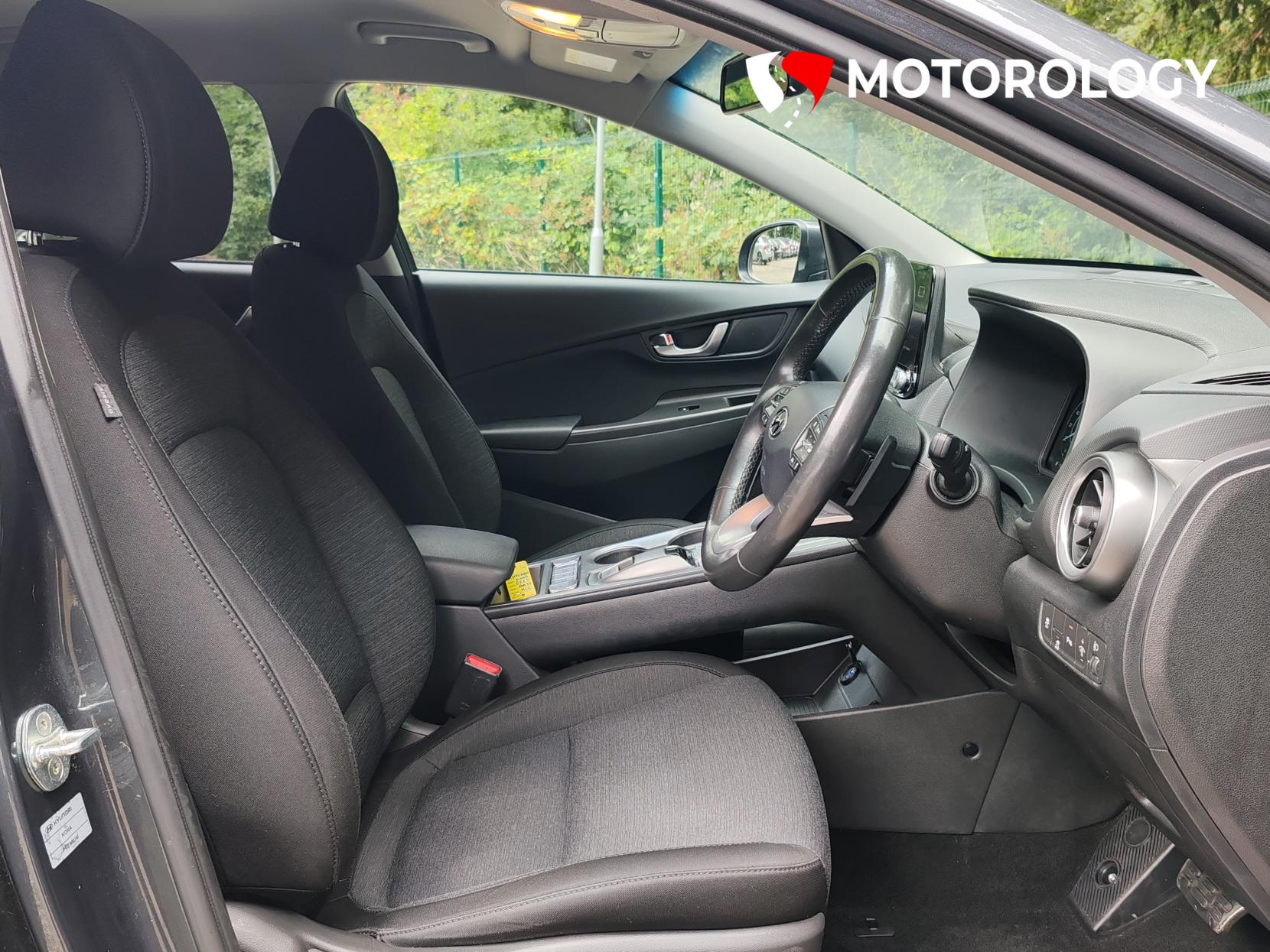Hyundai KONA 64kWh Premium SUV 5dr Electric Auto (10.5kW Charger) (204 ps)